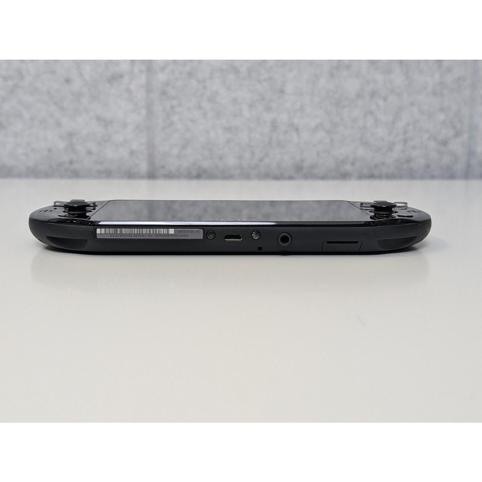 Sony PlayStation PS Vita TEST KIT (Expired Certificate) + Accessories – AS-IS