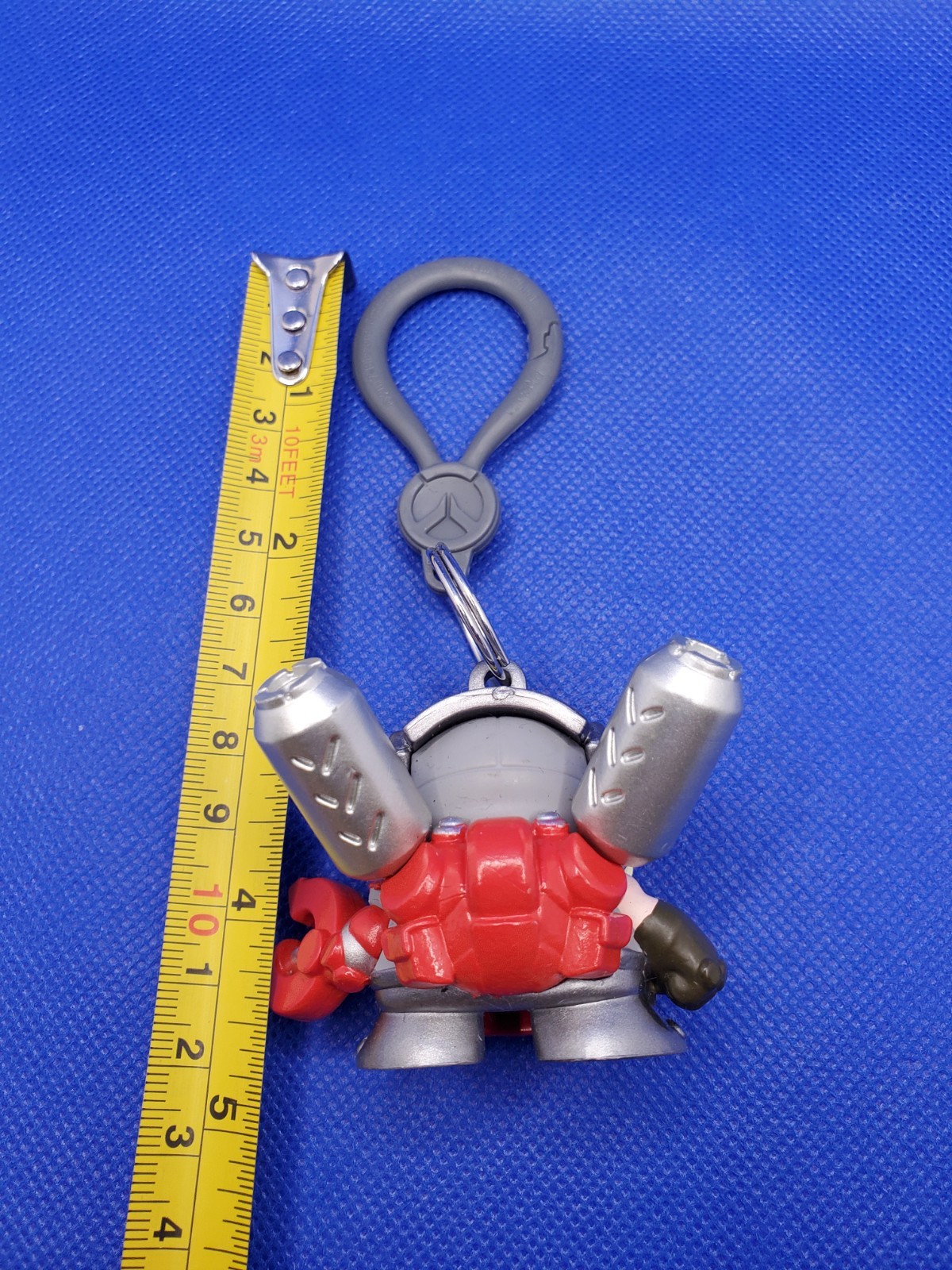 BLIZZARD OVERWATCH Torbjorn Mini Figure Backpack 2″ Clip On Keychain Blind Bag