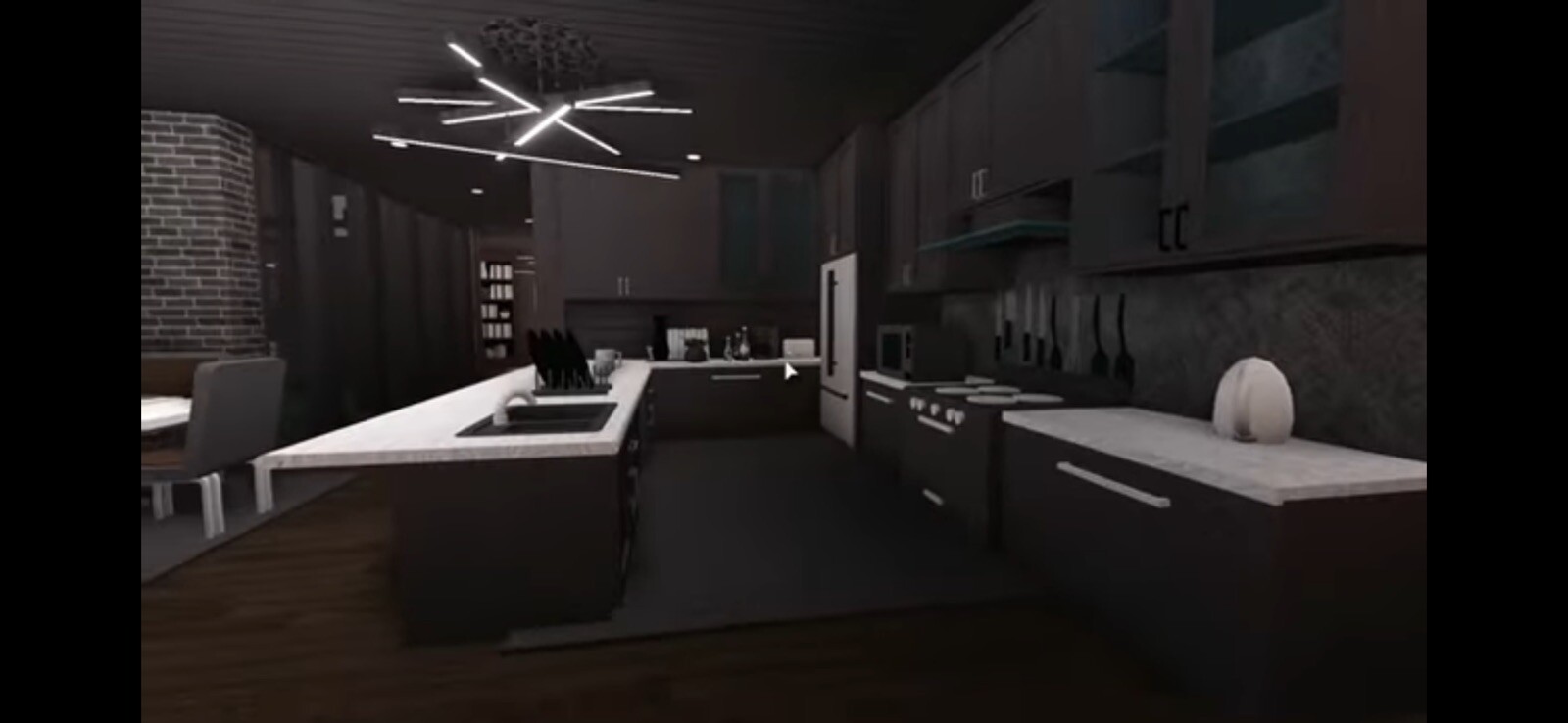 FAMILY ROLEPLAY HOUSE BLOXBURG.CHECK DESCRIP.FAST BUILDER FOR AFFORDABLE PRICE