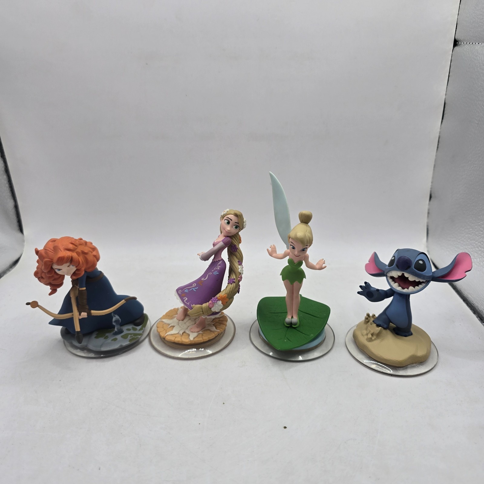 Disney Infinity 2.0 Edition With Portal and Four Figure Mix Lot Nintendo Wii U