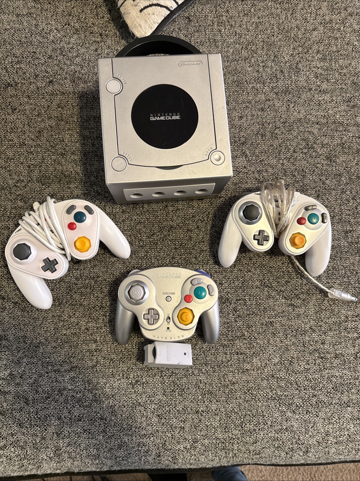 Nintendo GameCube Silver Console + WaveBird +Receiver + 2 OEM Controllers Tested