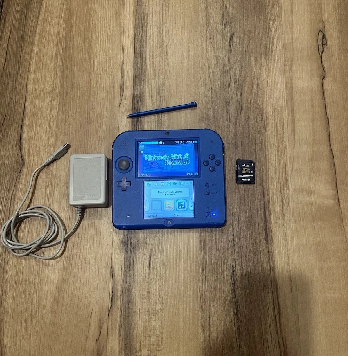 Nintendo 2DS Blue Mario Kart 7 Edition Tested Working
