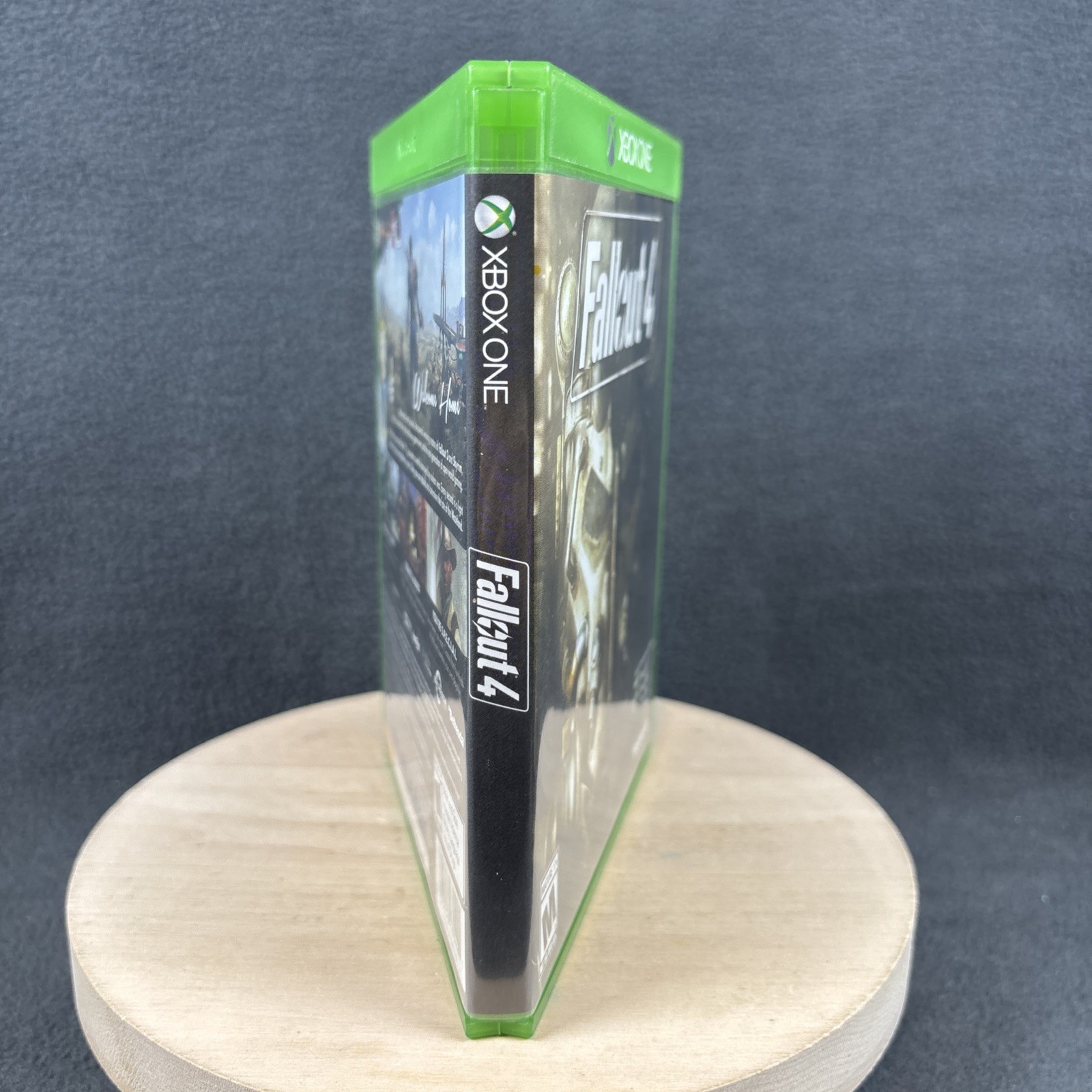 Xbox One – Fallout 4 – Complete w/ Poster – Refurbished, Excellent