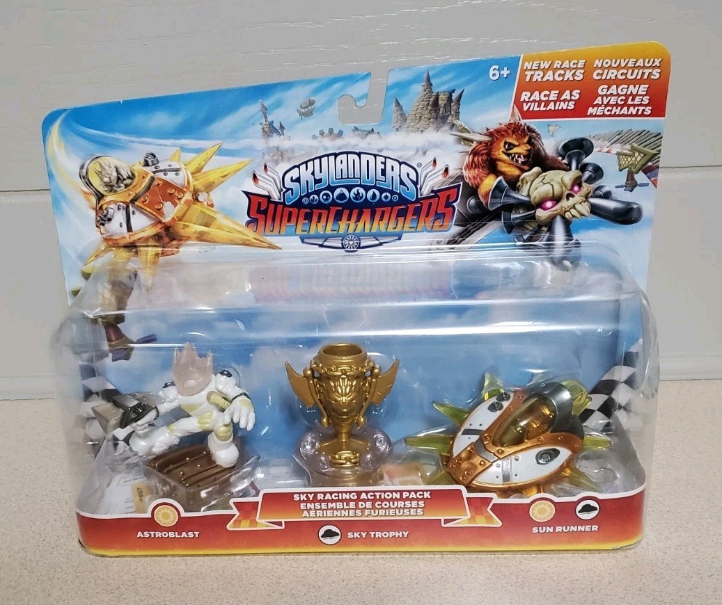 **NEW** Skylanders SuperChargers Racing Starter Pack Nintendo Wii Bowser Amiibo