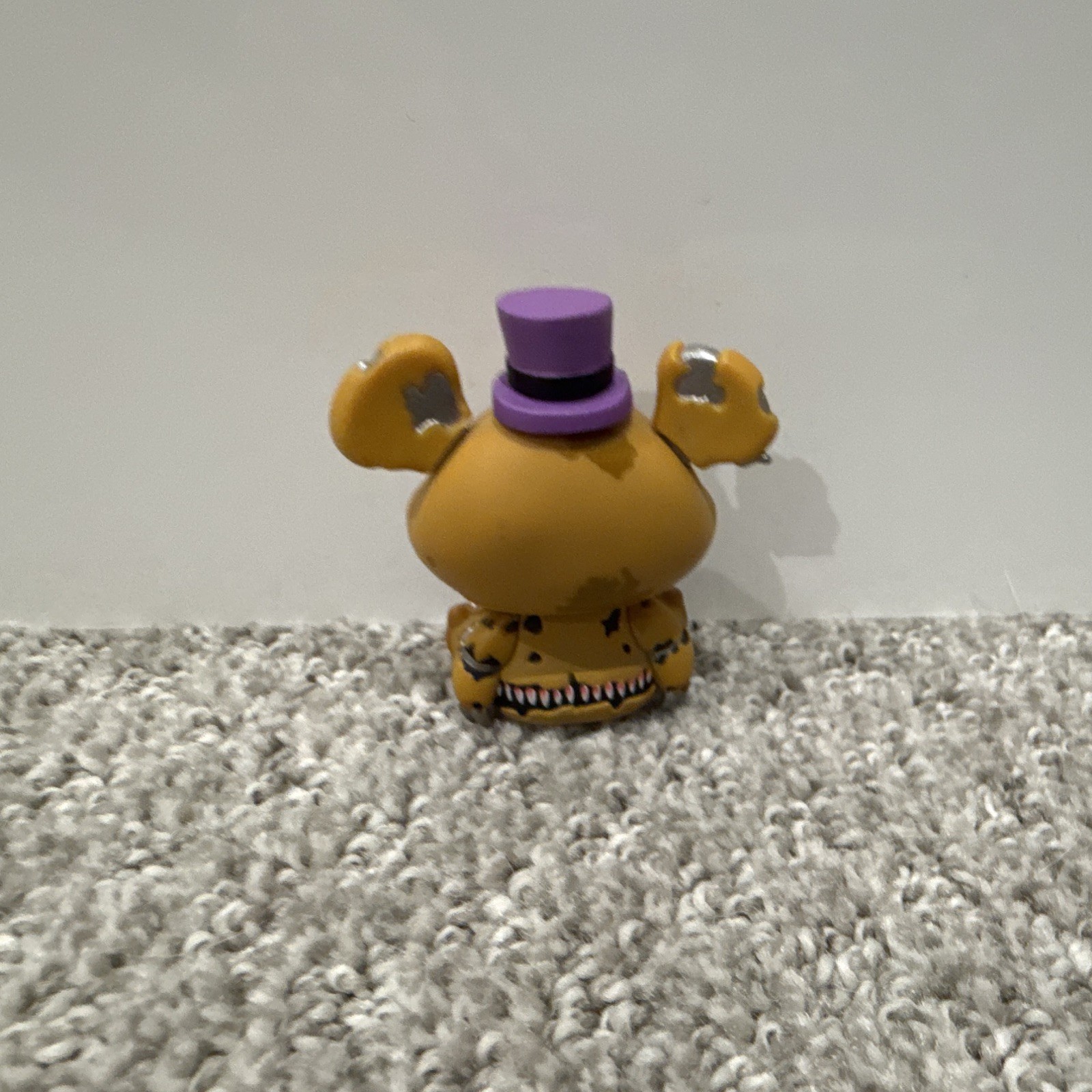 FUNKO Mystery Minis Five Nights at Freddy’s Nightmare Fredbear 1/24