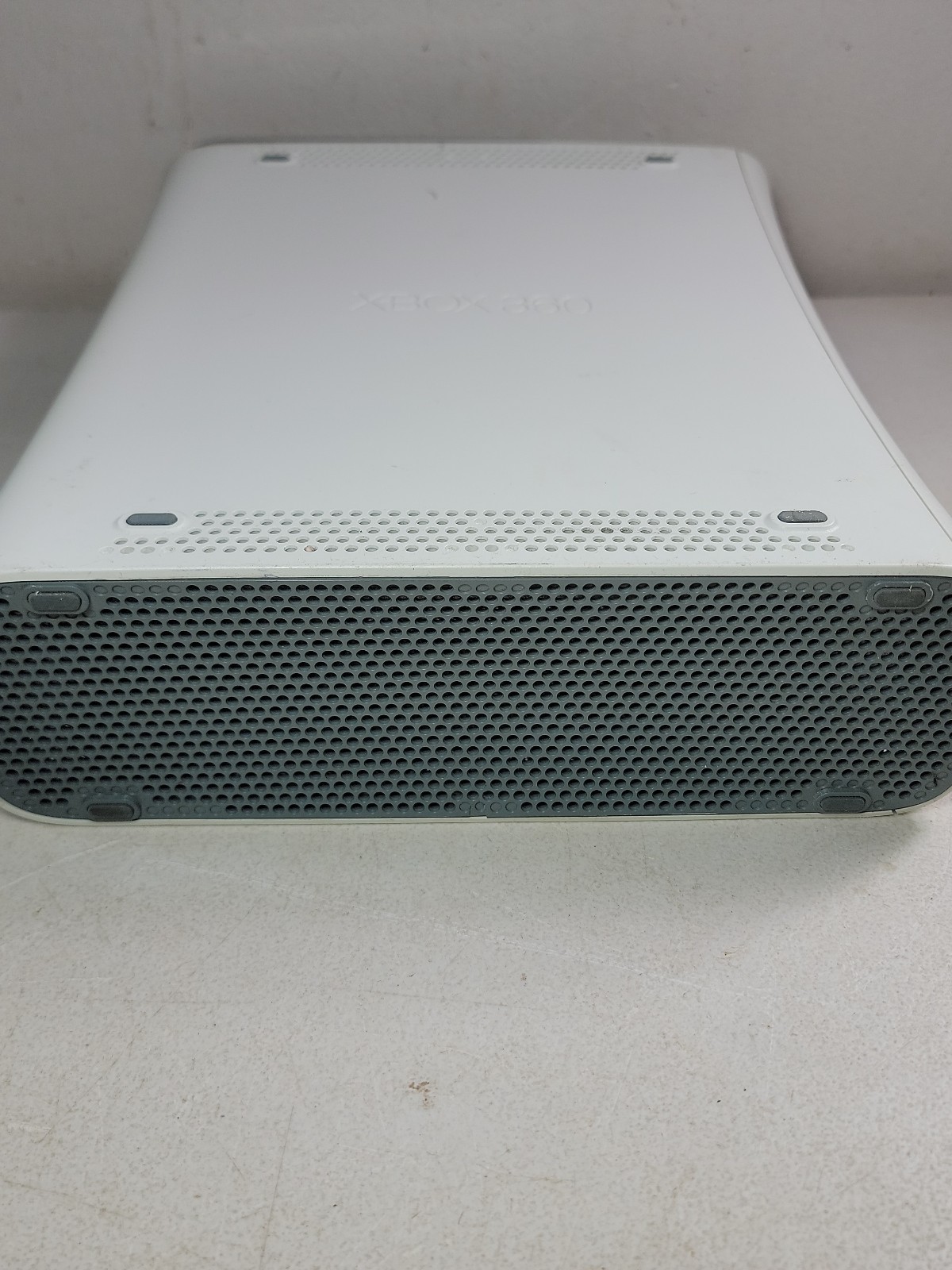 X-BOX 360 CONSOLE (UNTESTED, AS IS, PART OR REPAIR)