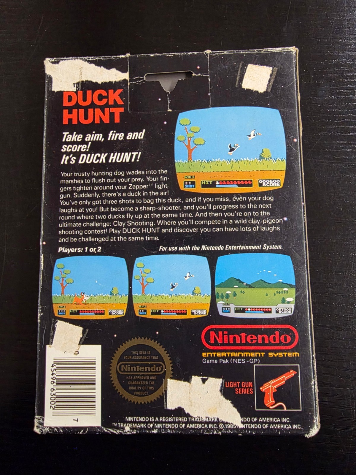 Duck Hunt (Nintendo NES, 1985) Complete CIB Hang Tab 5-Screw w/ Manual and Cover