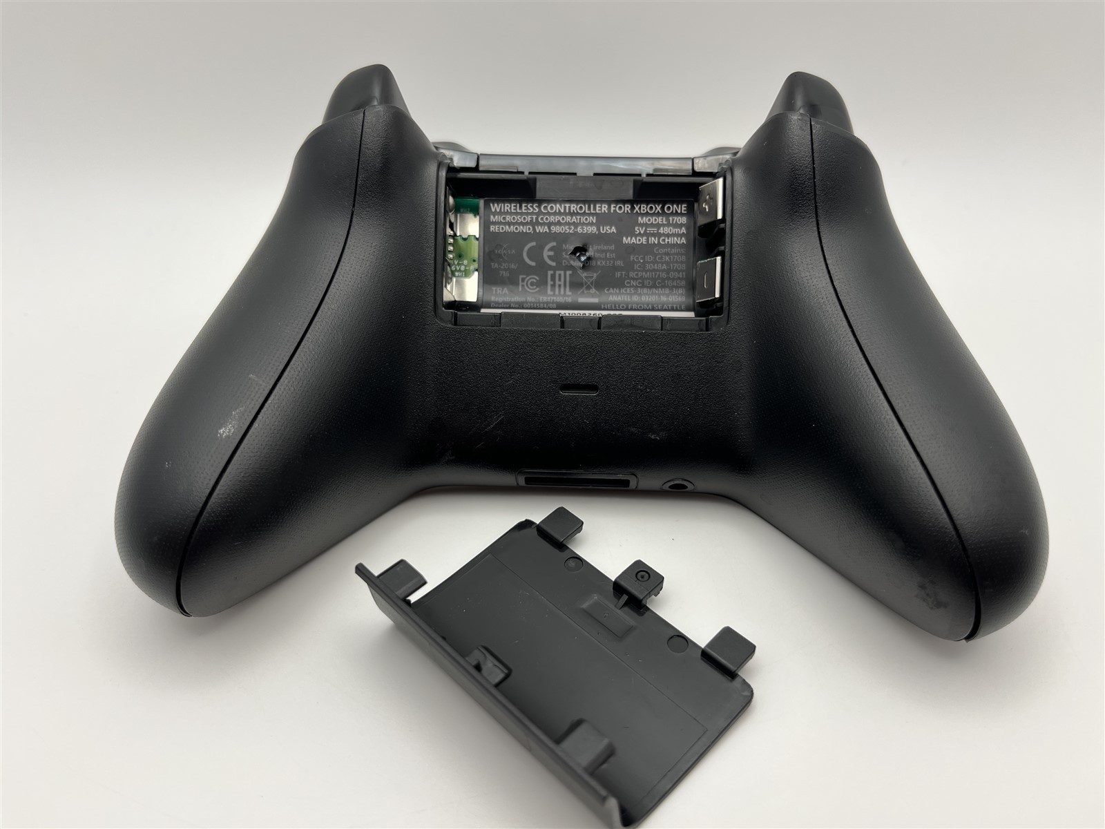 Genuine Microsoft Xbox ONE Wireless Controller Black with headphone jack Tested