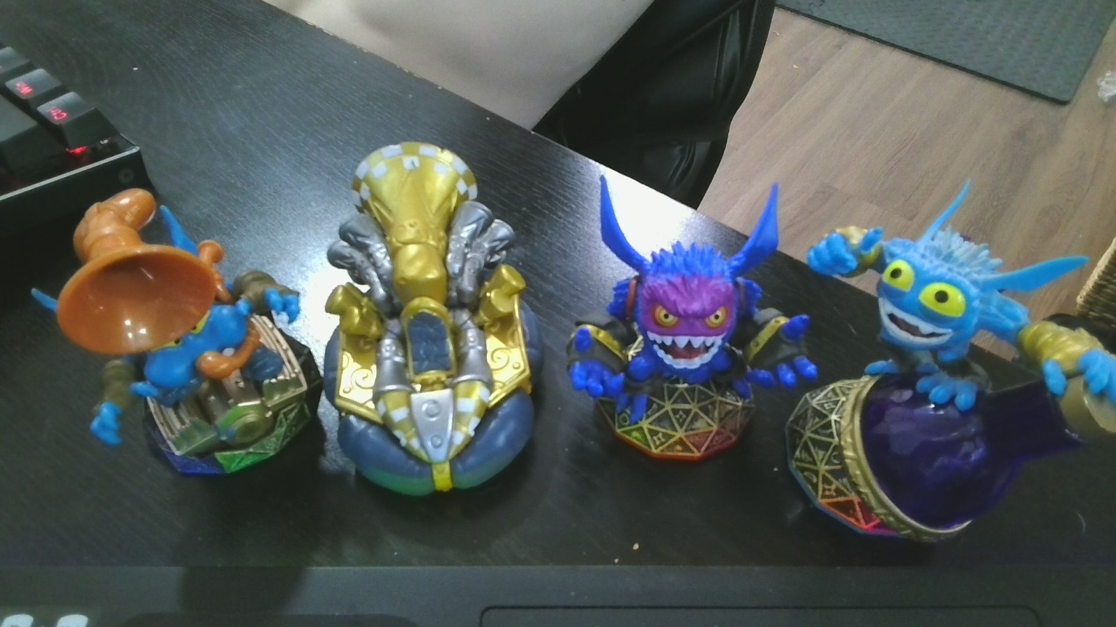 Pop Fizz Skylander Family (Super Gulp, Fizzy Frenzy, Big Bubble + Nitro Vehicle)