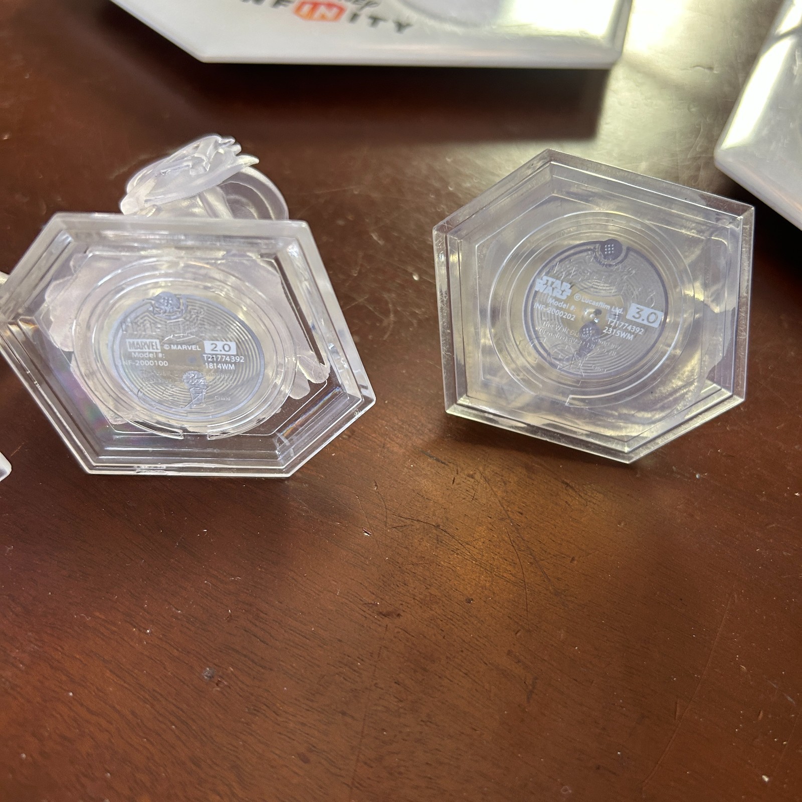 Disney Infinity Lot Of 2 Portal Bases 3 Figures 5 Crystals Guardians Marvel More