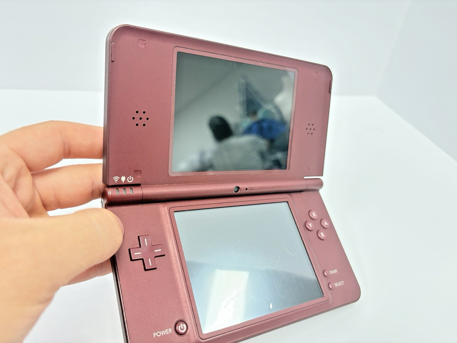 Nintendo DSi XL Handheld – Burgundy