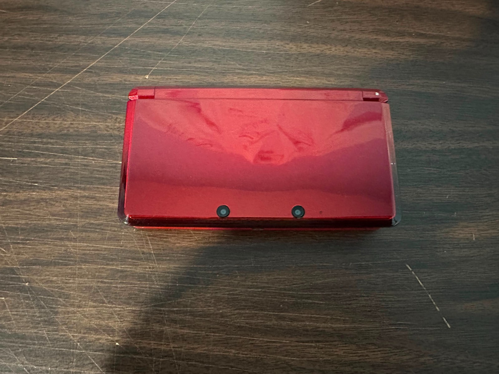 Nintendo 3DS with Stylus, Memory card and Charger – Flame Red