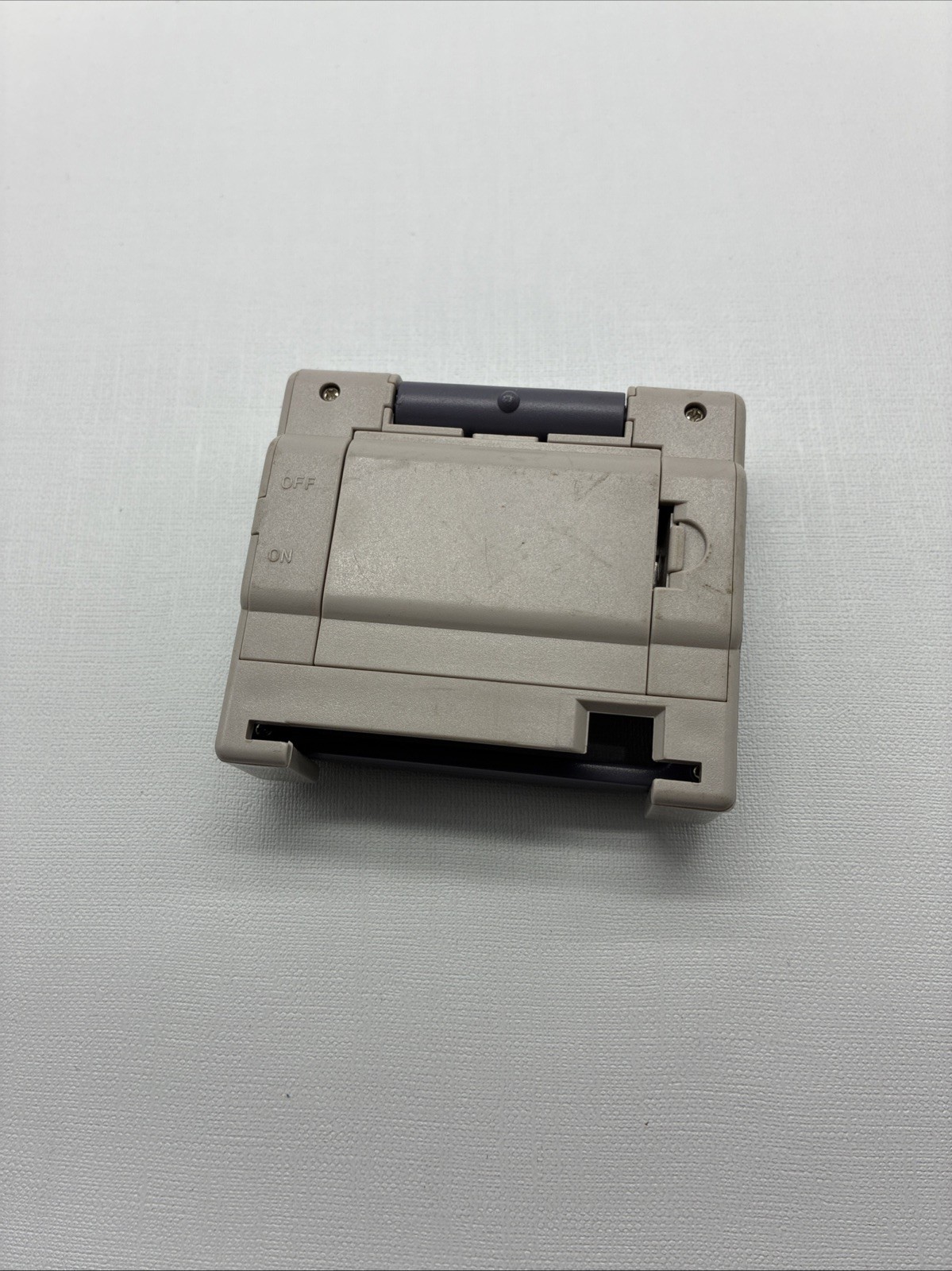 Mad Catz Nintendo Gameboy Screen Light And Magnifier Attachment 1 light out