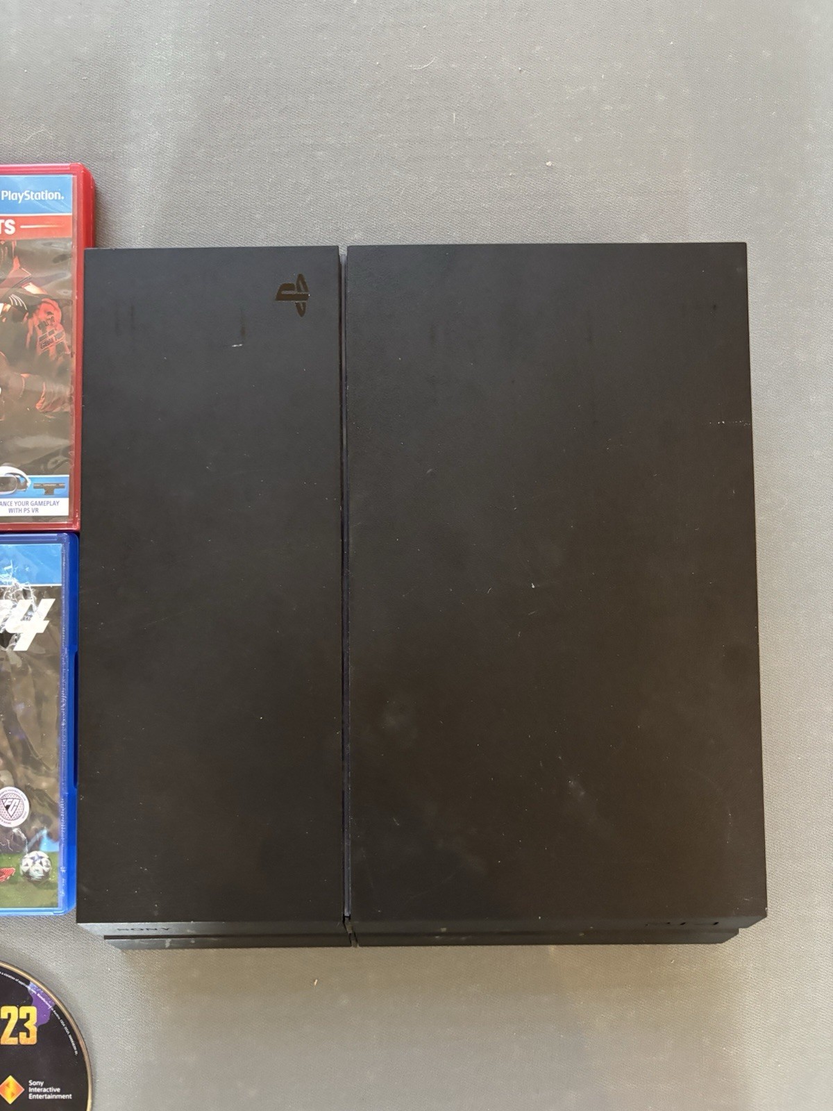 Sony PS4 Console – CUH-1215A – With Games