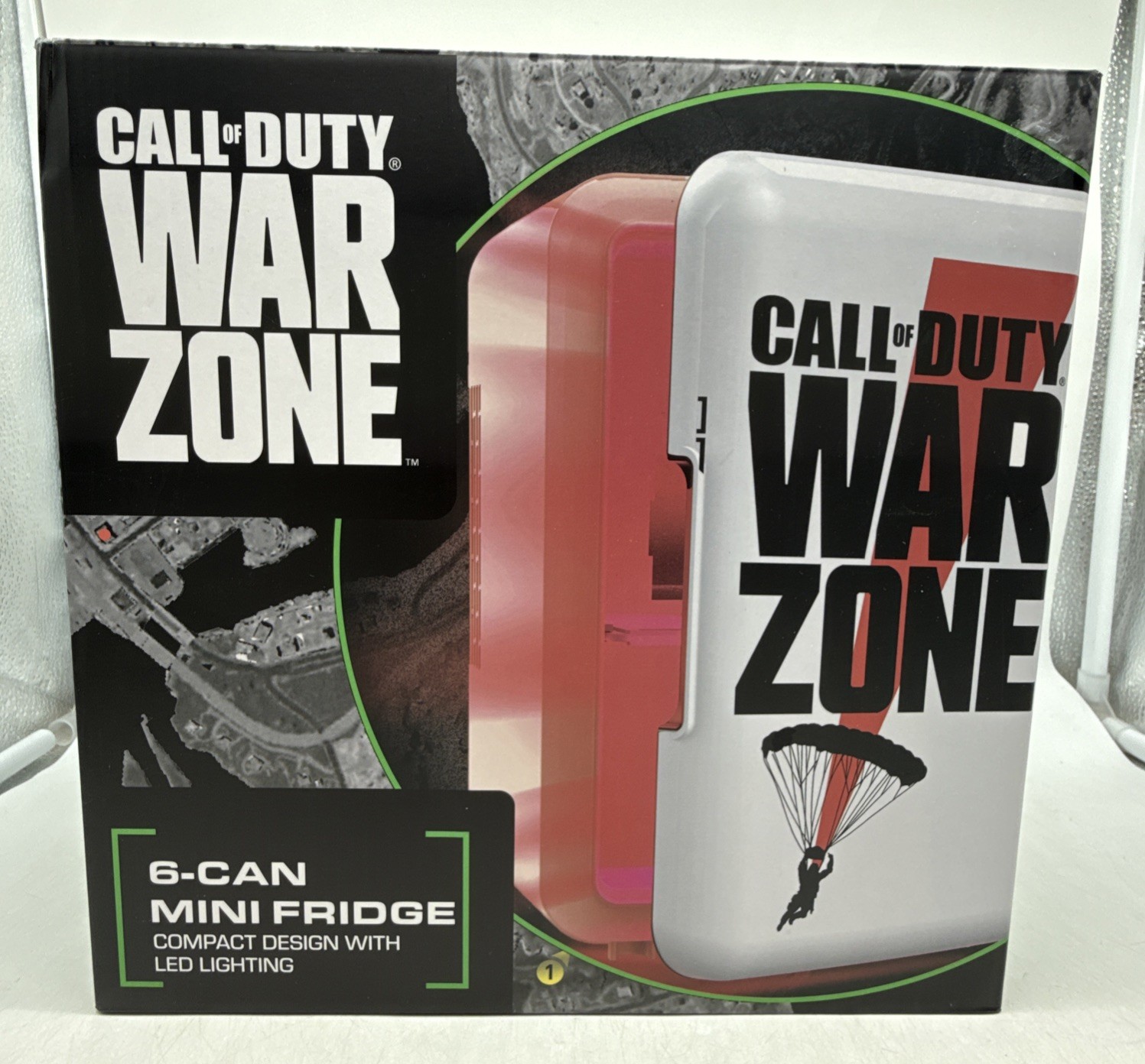 Call Of Duty Warzone Mini Fridge Activision White w/Graphic 6 Can-New Open Box