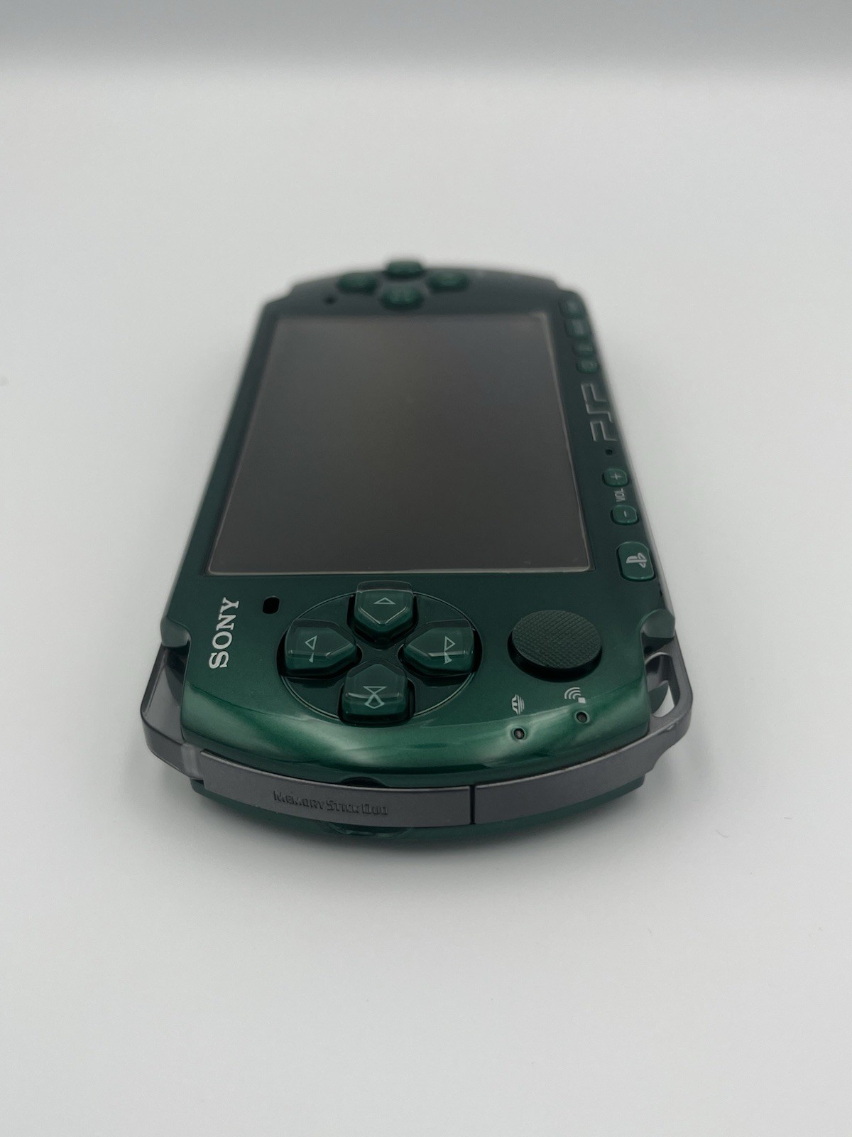 Sony PSP 3000 Console Spirited Green W/ New Battery & Charger Boxed 4GB SD Card