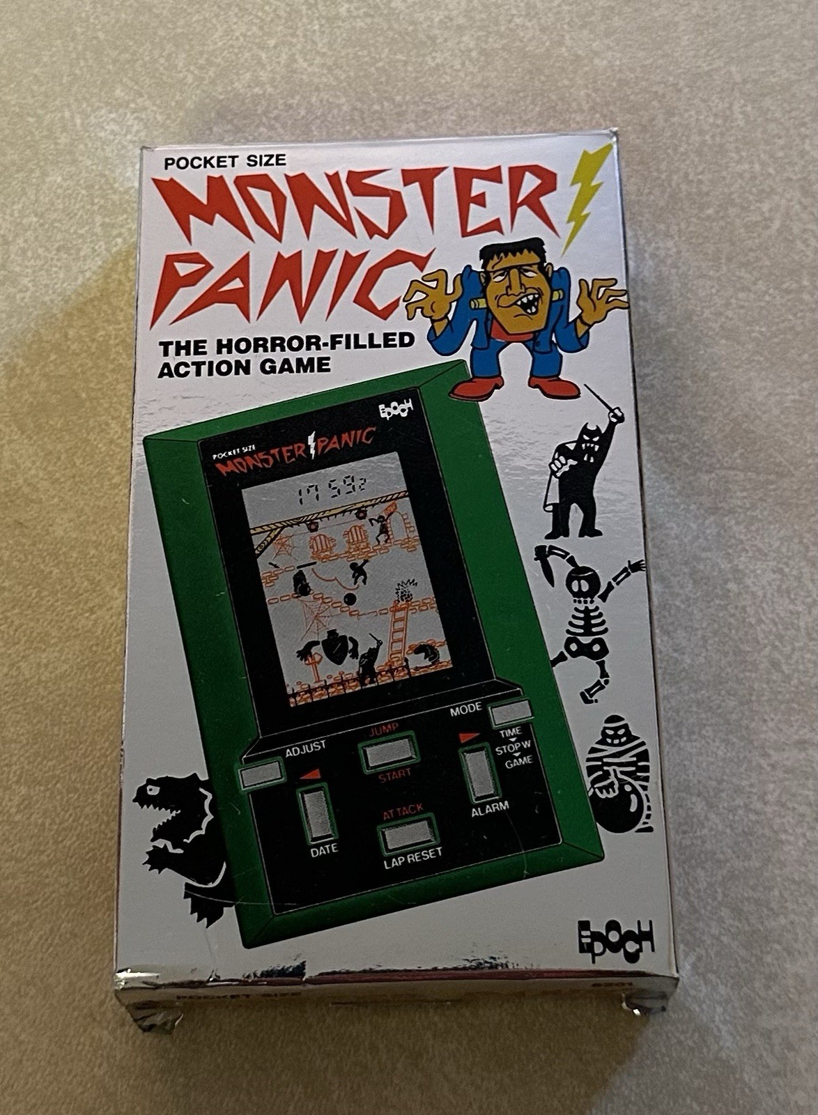 Pocket Size Monster Panic The Horror- FIlled Ation LCD Handheld Game 1981 Epoch