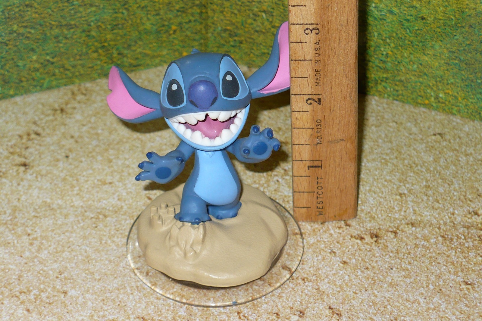 Disney Infinity 2.0 Figure ~ Originals Lilo and Stitch ~ Stitch on Sand