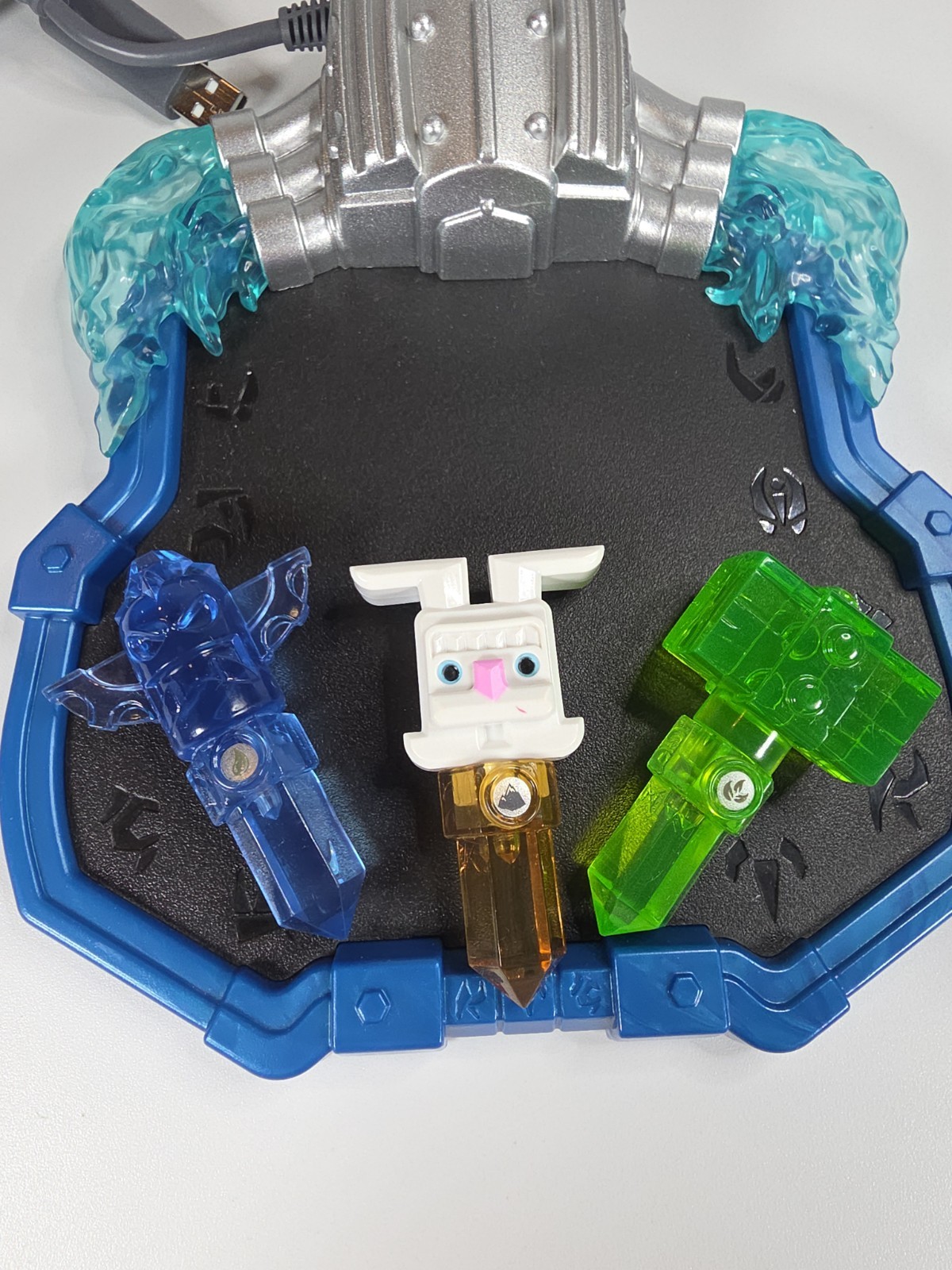 Figure and Trap Lot – Skylanders Superchargers Portal Of Power Xbox 360 87504790