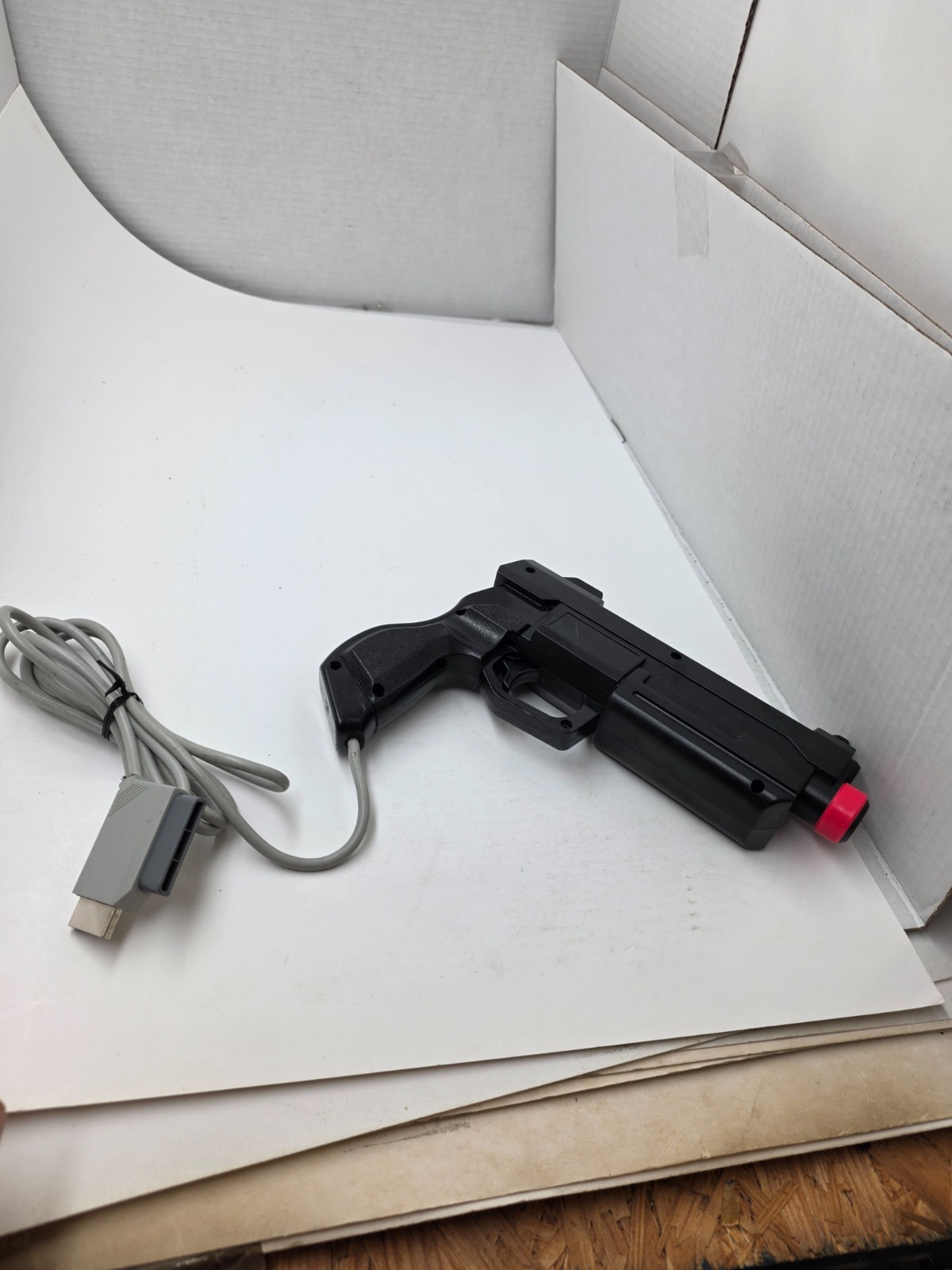 Dual shock Light Gun for Sega Saturn ONLY for OLDER TUBE TYPE CRT TV# i29