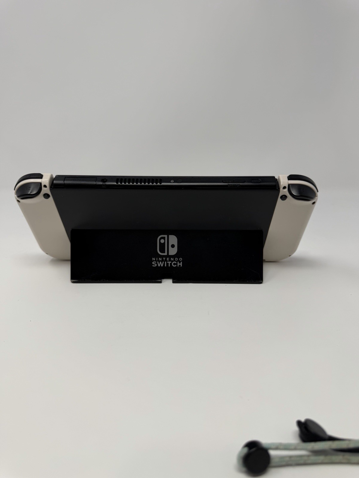 Nintendo Switch OLED Console – BUNDLE + 256GB Micro SD & Travel Case + Joy Cons