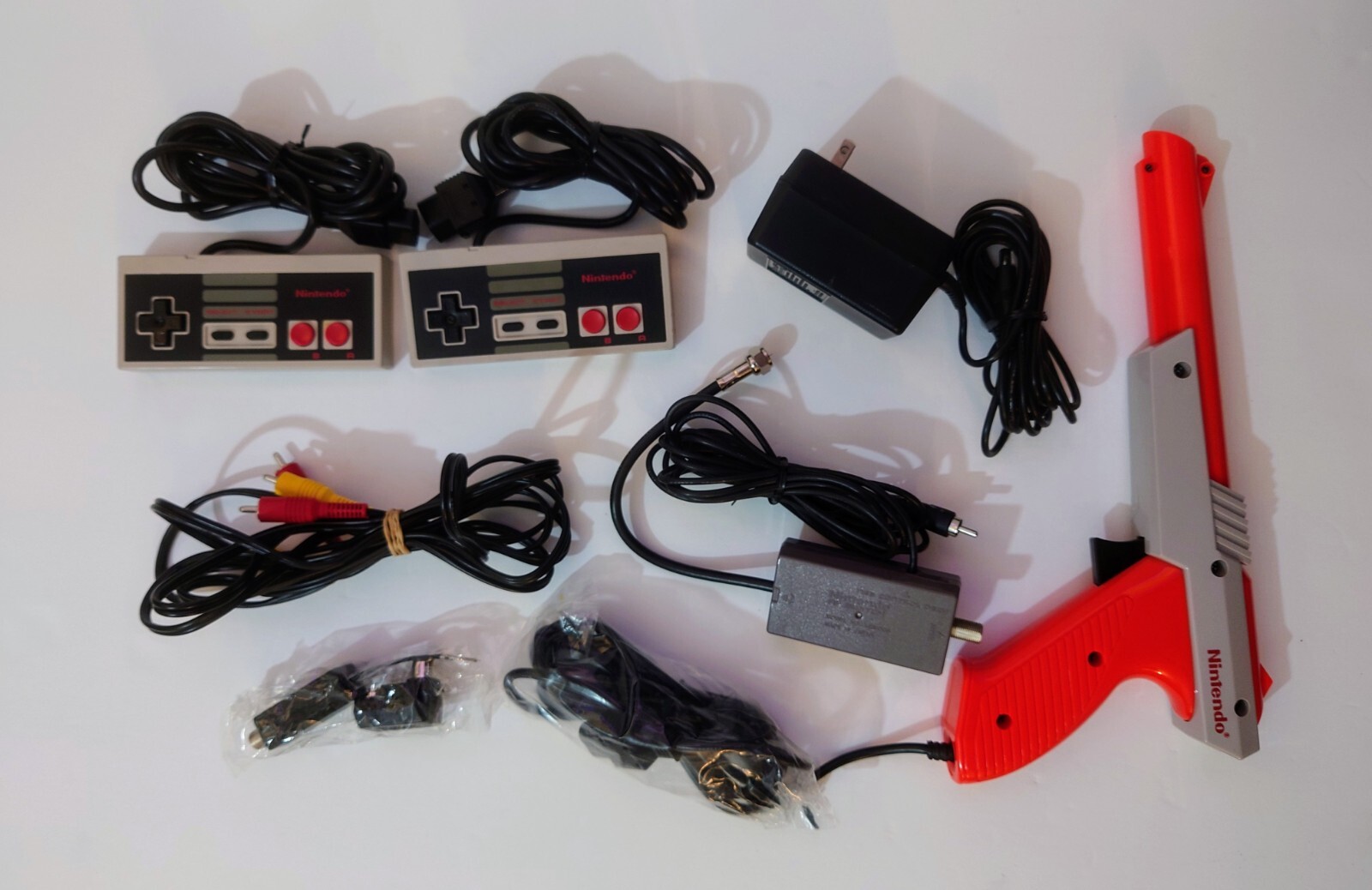 1989 oval seal Action Set complete in box original Nintendo NES Near Mint