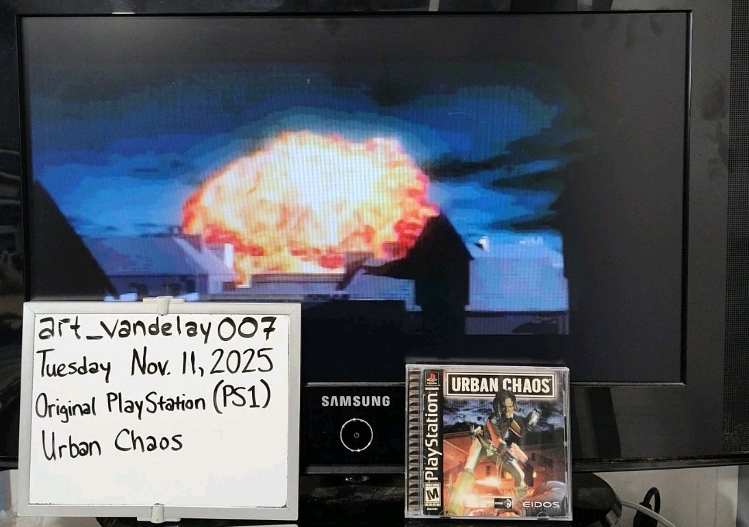 Urban Chaos – (PS1, 1999) *CIB w/ Reg Card + Case Protector* VGC* Tested!