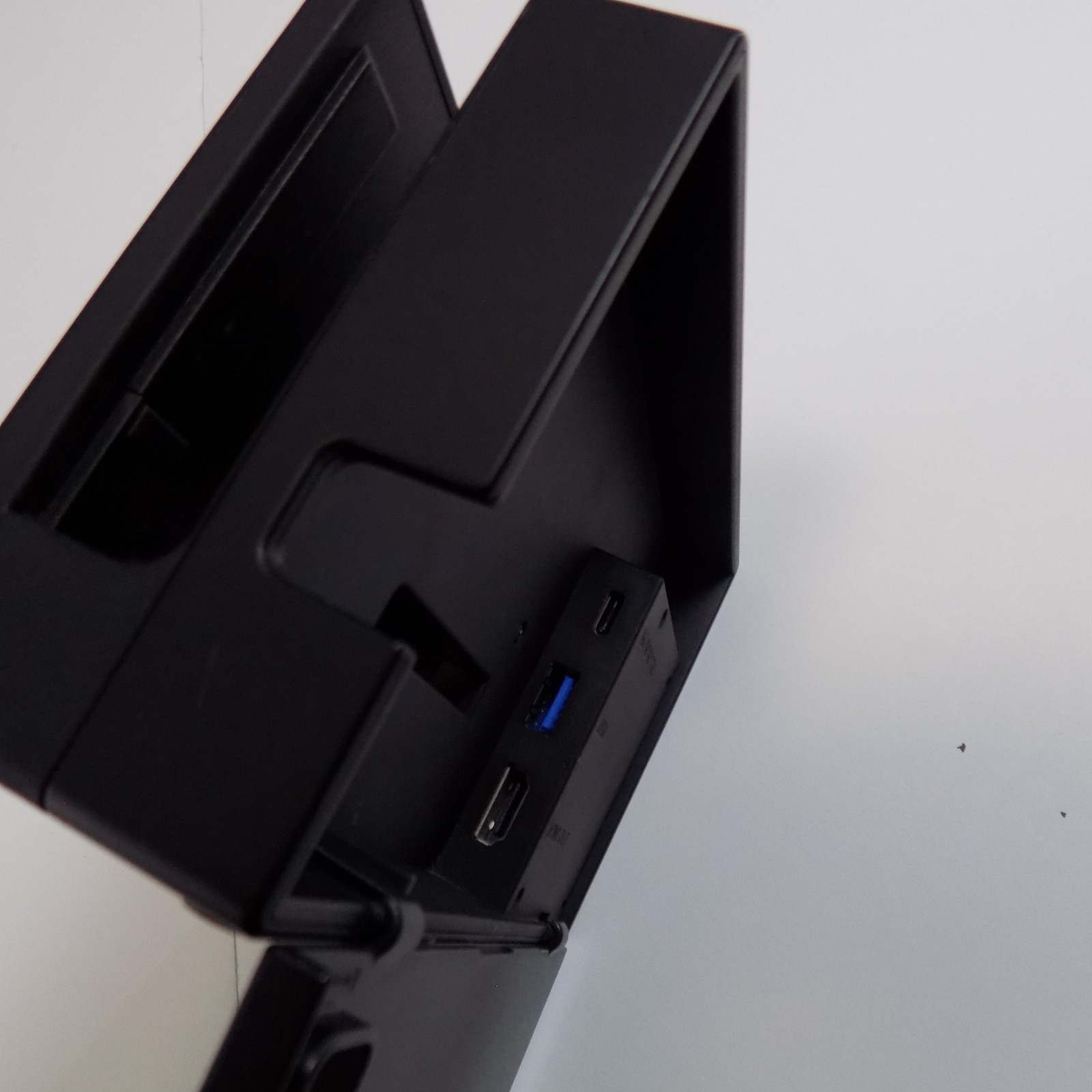 Nintendo Switch Dock only connect to TV Black (HAC-007) TESTED & WORKING