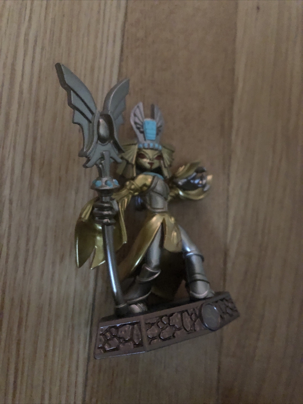 ACTIVISION SKYLANDERS IMAGINATORS GOLDEN QUEEN SENSEI FIGURE, 87798888 TOY