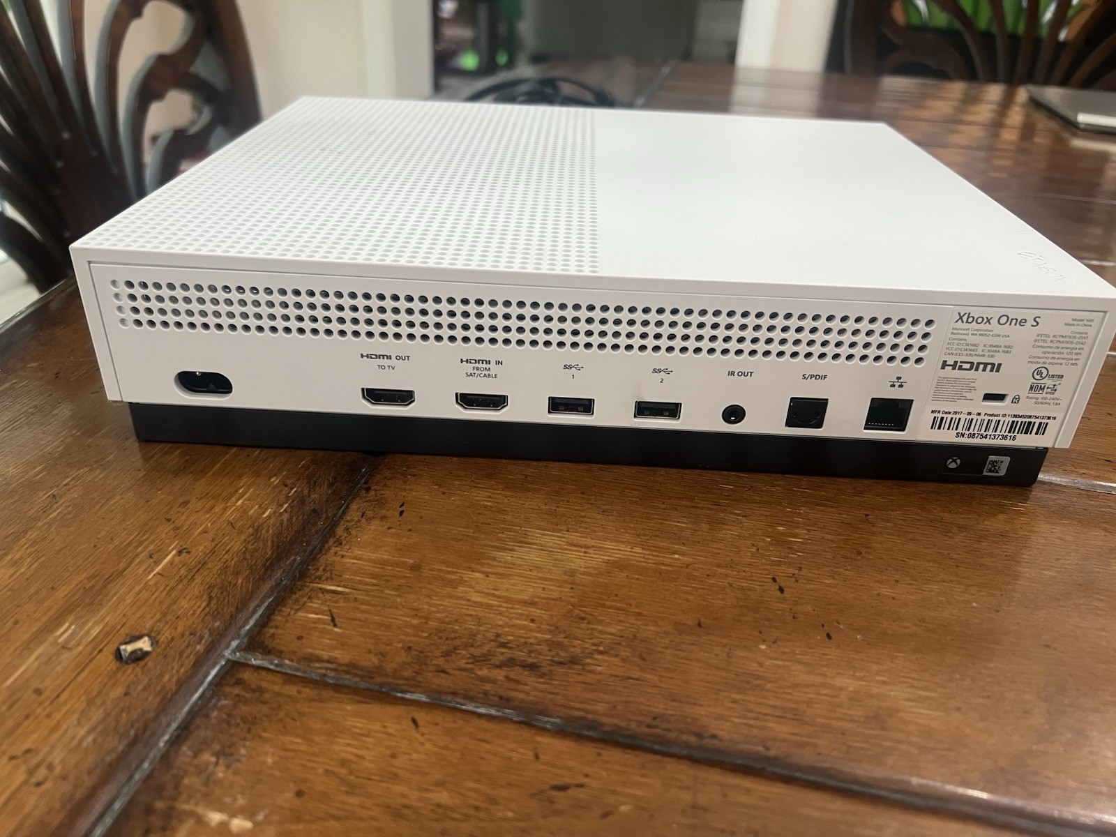 Microsoft Xbox One S 1TB 4K UHD Wi-Fi Region Free White/Black Console MPN 1681