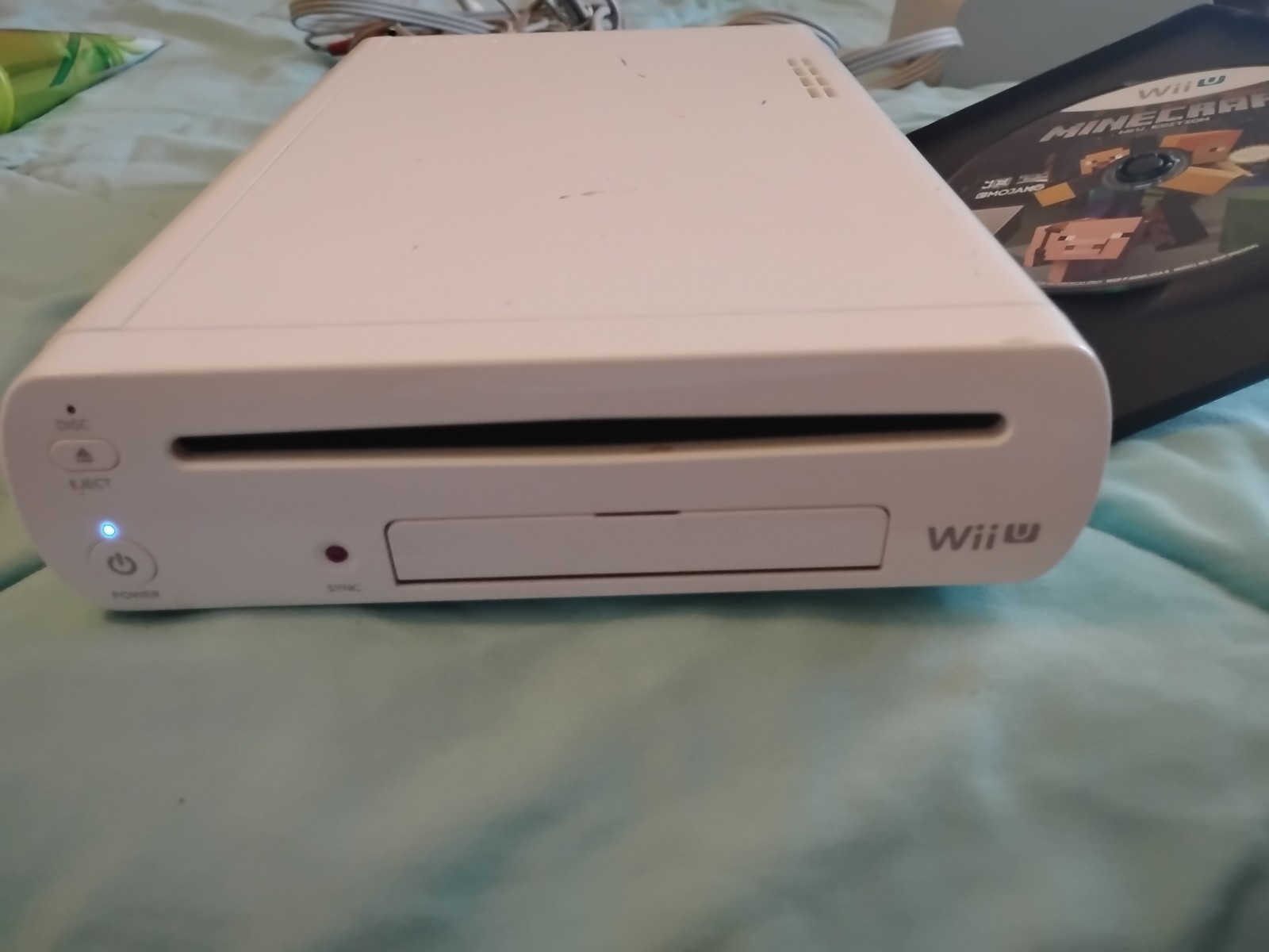 Nintendo Wii U WUP-001 (02) 8GB Console+Minecraft Game+Cables