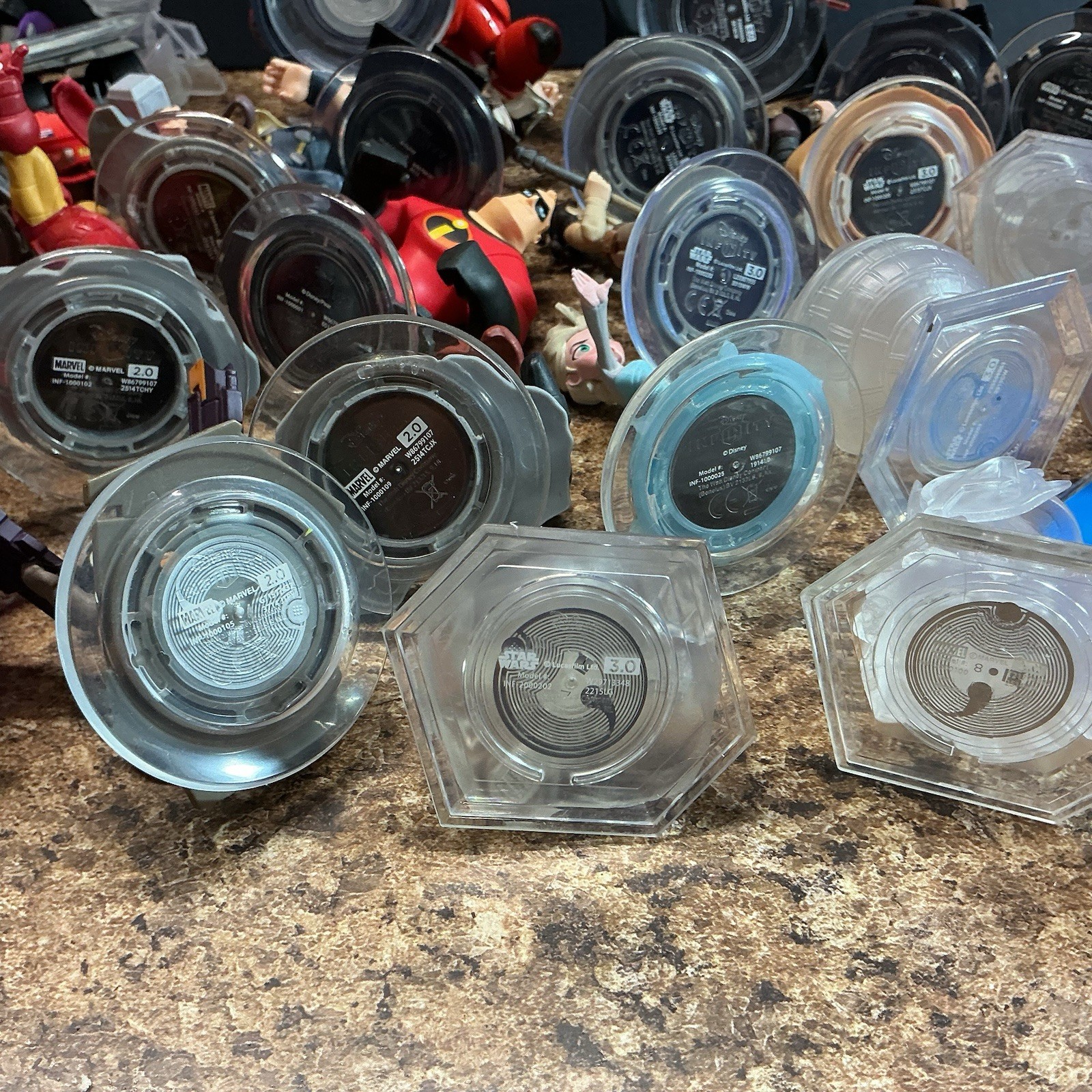 Disney Infinity Figures Pieces Lot Of 35 + Various 2.0 3.0 Star Wars Nemo Mickey