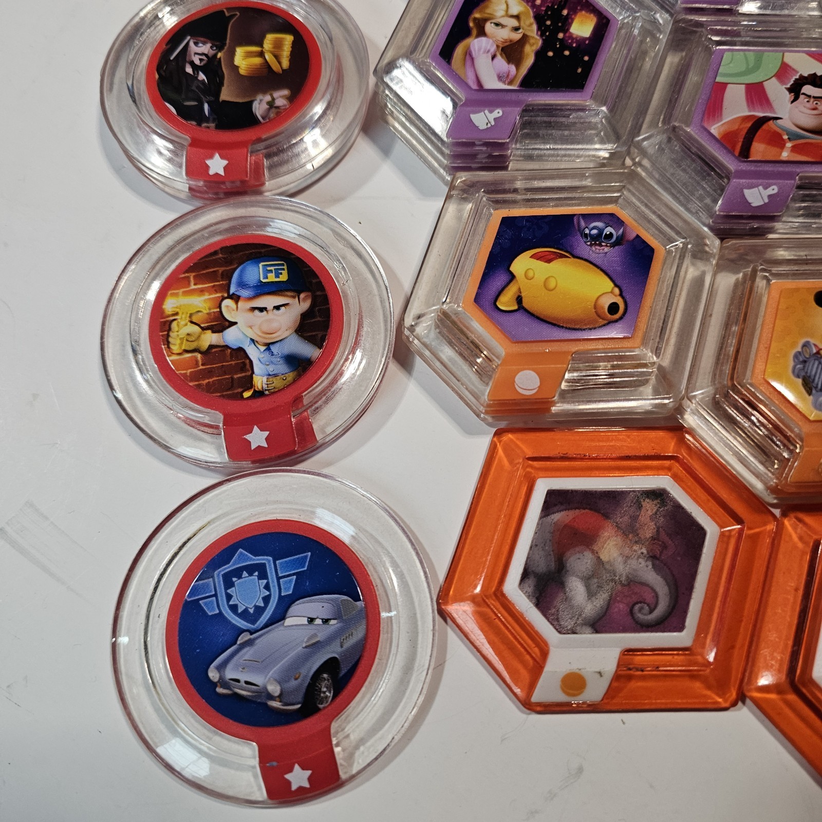 HUGE LOT Disney Infinity Power Disc Lot Of 39 Fast Free Shipping Holographic