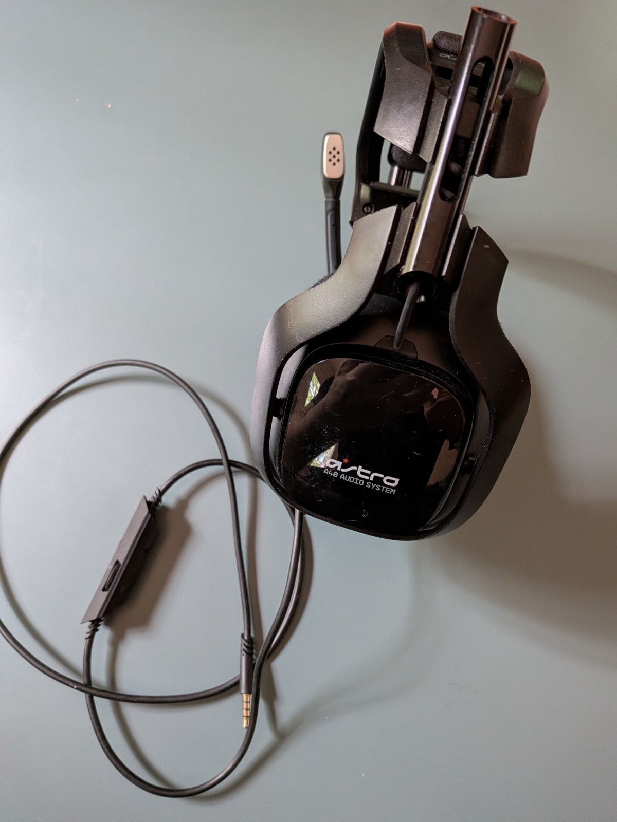 Astro A40 Black Gaming Headset 3.5mm Jack Boom Mic Adjustable Headband Over-Ear