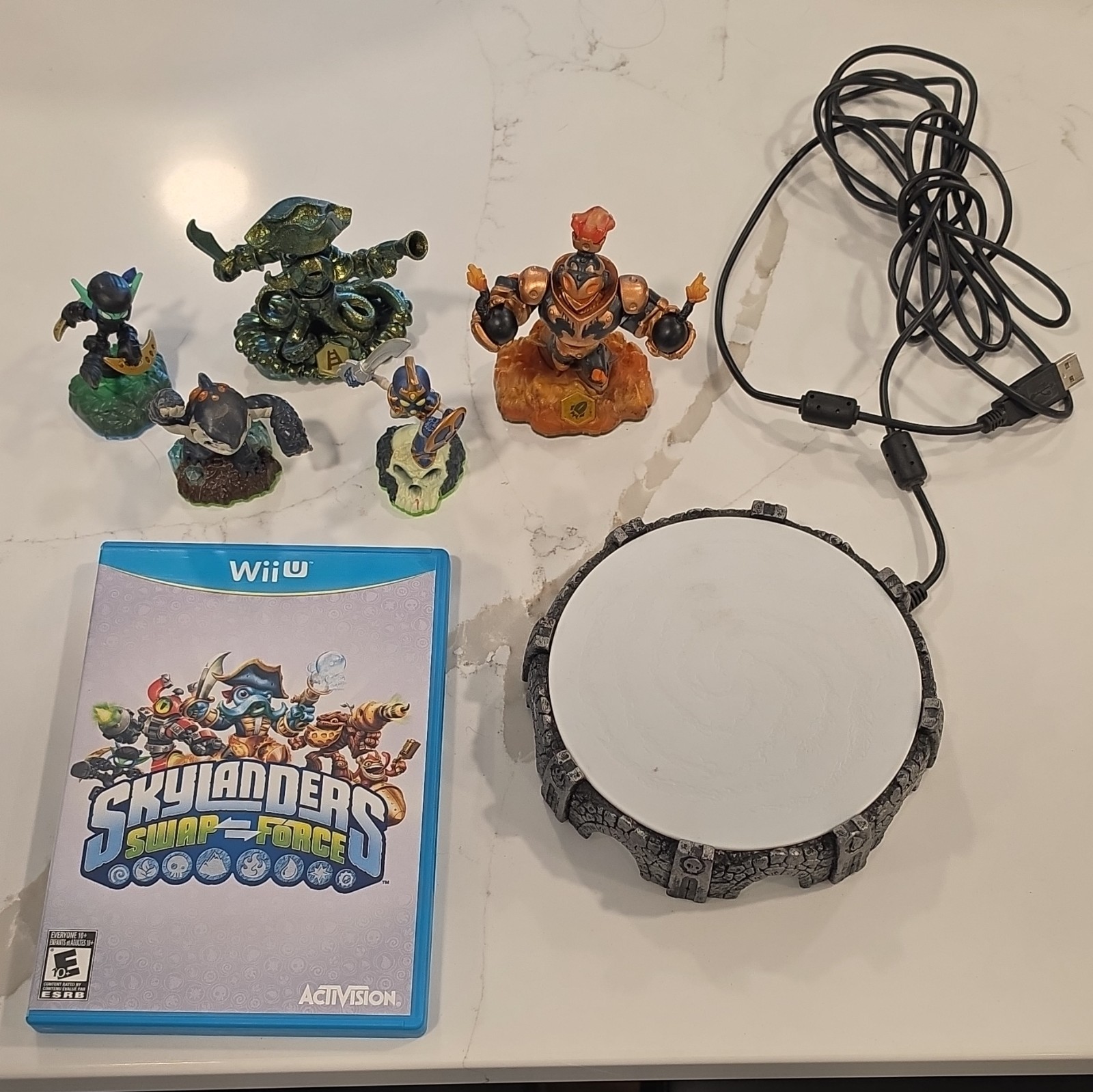Activision Skylanders Swap Force Wii U Game Portal & Figures Swappable