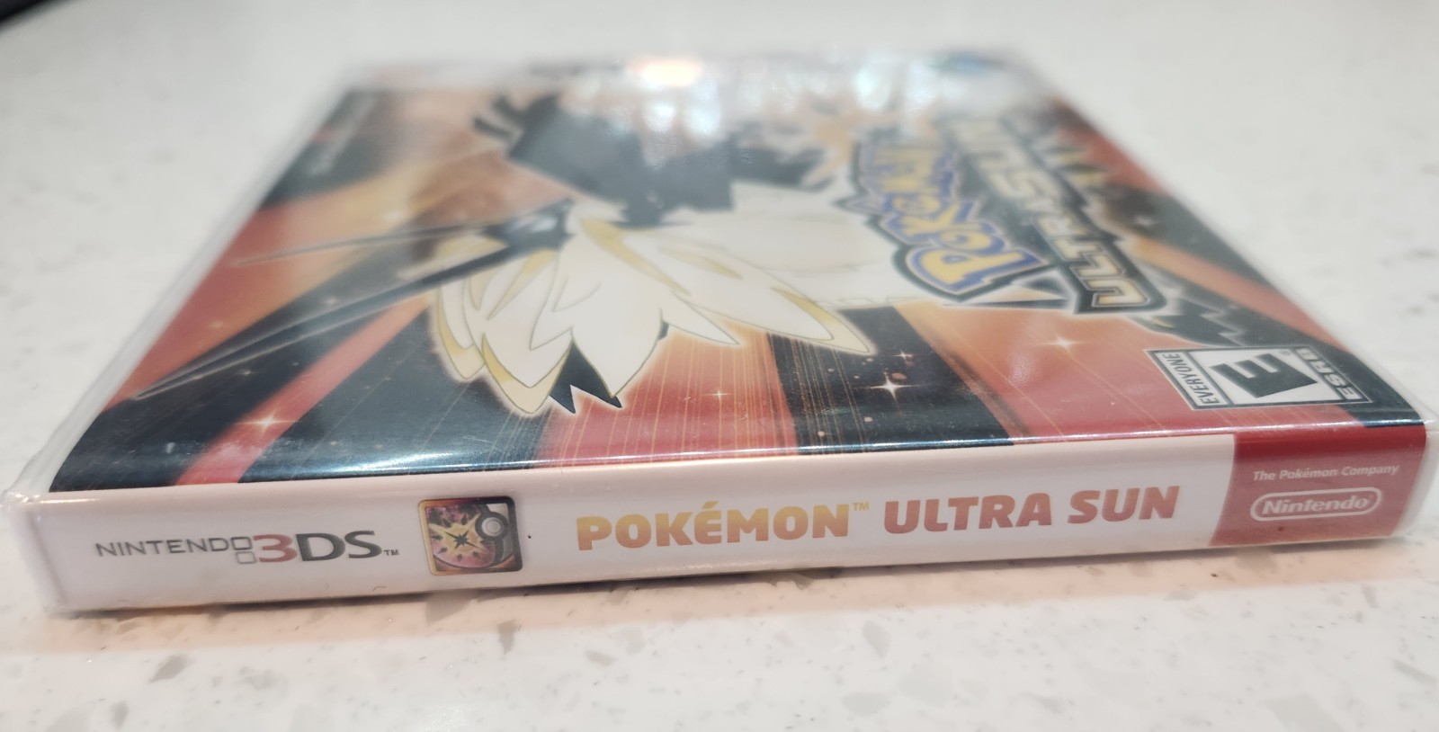 Pokemon Ultra Sun Nintendo Game 3DS Brand New / Factory Sealed