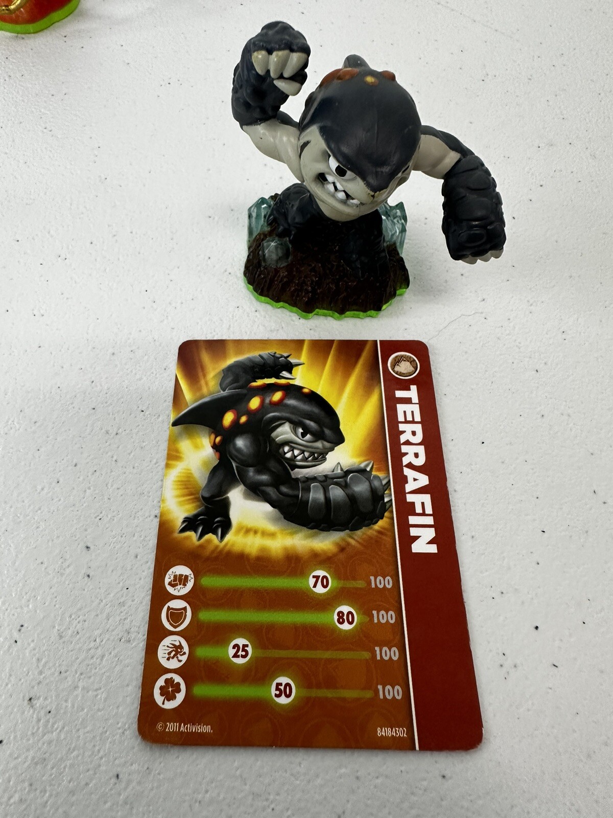 Skylanders Spyro’s Adventure and one unsure Figures – Set Of 5 Green Base