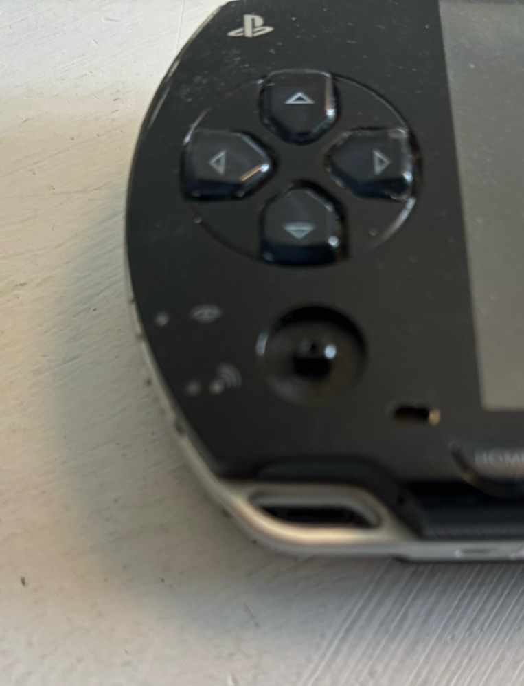 Sony PSP Console Only PSP-1001 Handheld For Parts Or Repair. Read- With Charger