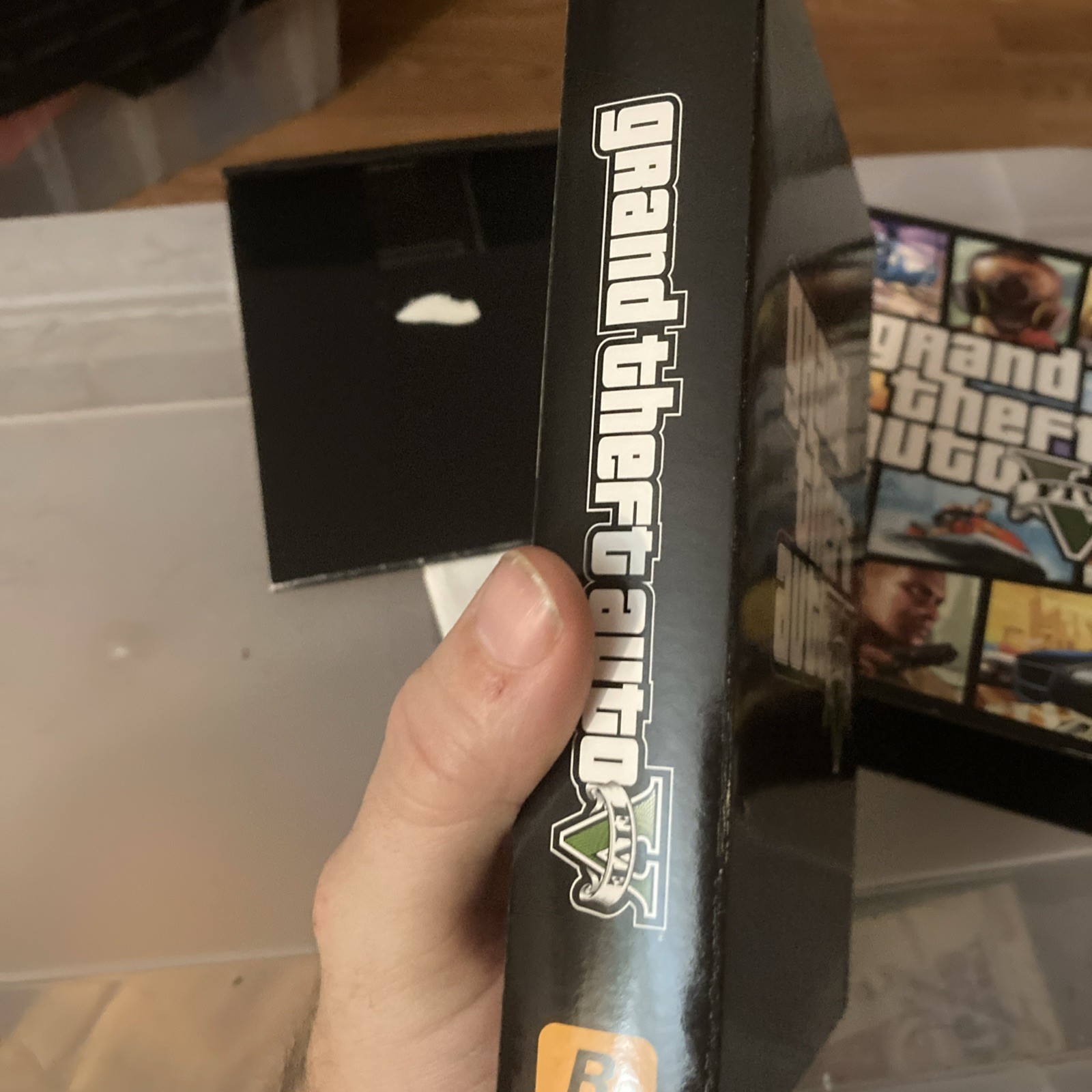 Grand Theft Auto V Five PC GTA 5 Collectors Box Set 7 Disk Series Used Good