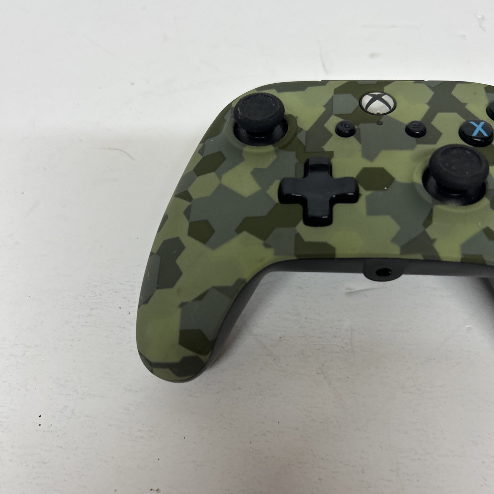 PowerA Wired Controller for Xbox Camo Tested Does Not Come With Charger