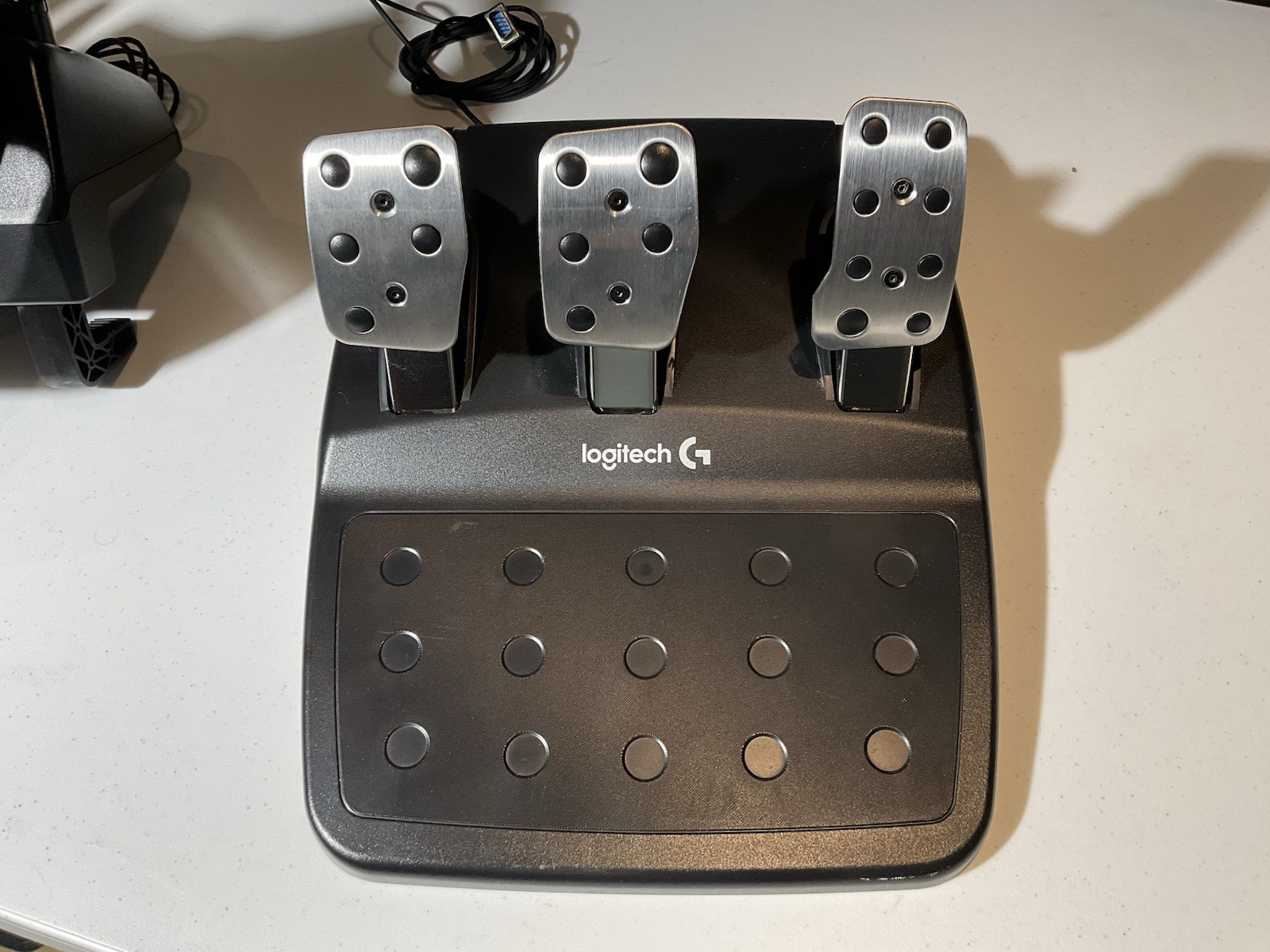 Logitech G G923 USB Steering Wheel + Pedals PC, Xbox – Black Excellent Condition