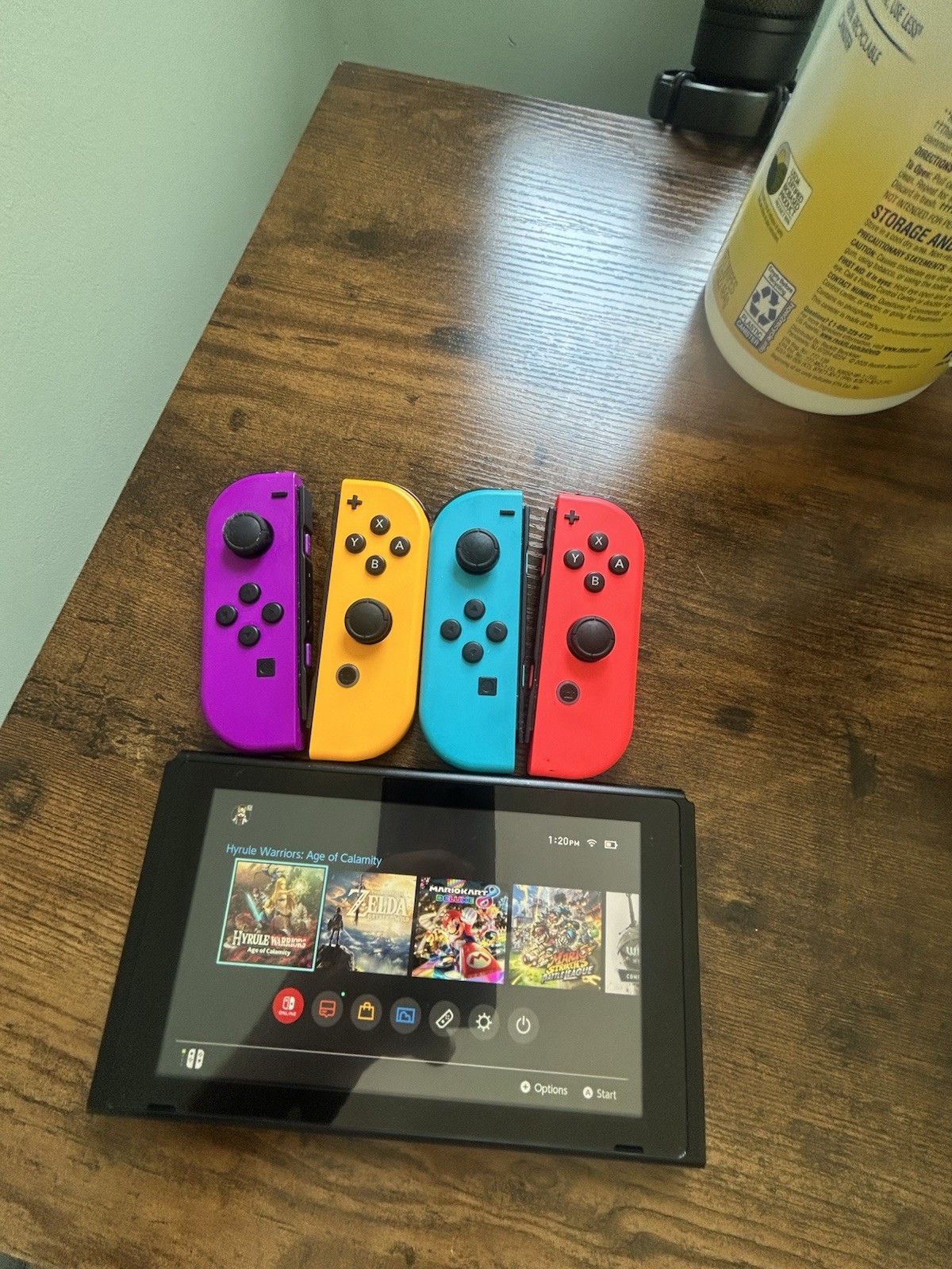 Nintendo Switch V2 Console HAC-001(-01) + 2 Joy-Con Pairs (4 Controllers) Tested