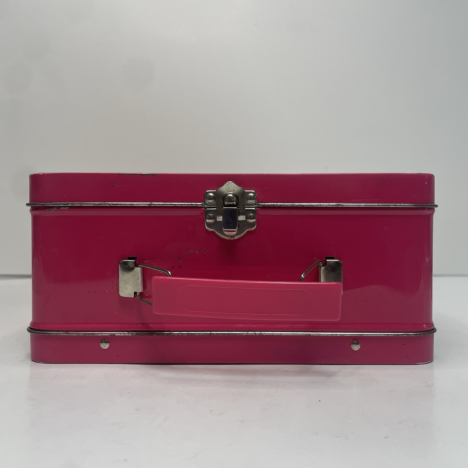 Nintendo DS Lunchbox Case Princess Peach – 2 Game Protectors – Acceptable