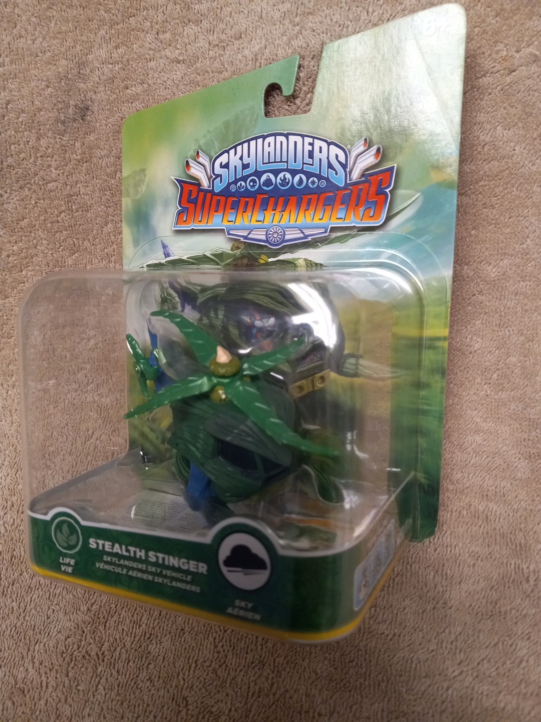 2 Skylanders SuperChargers Vehicles Burn-cycle & Stealth Stinger New
