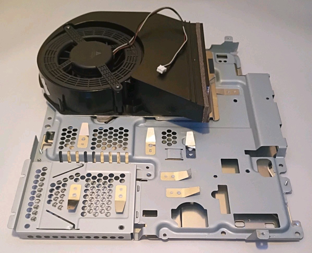 Sony PlayStation 3 – Slim IO Shield w/ Fan & Heat Sink Assembly For CECH-2001A/B