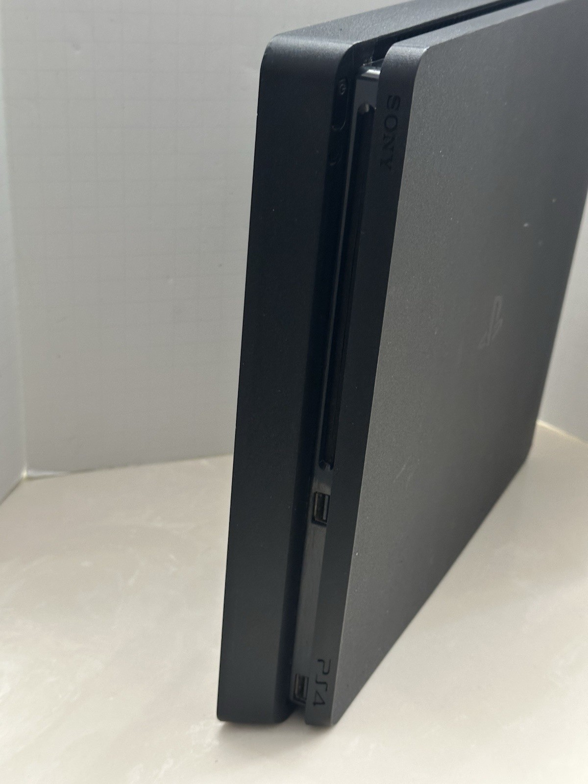 Sony PlayStation 4 PS4 Slim CUH-2015A 500GB Black Console Only – Tested W/ Games