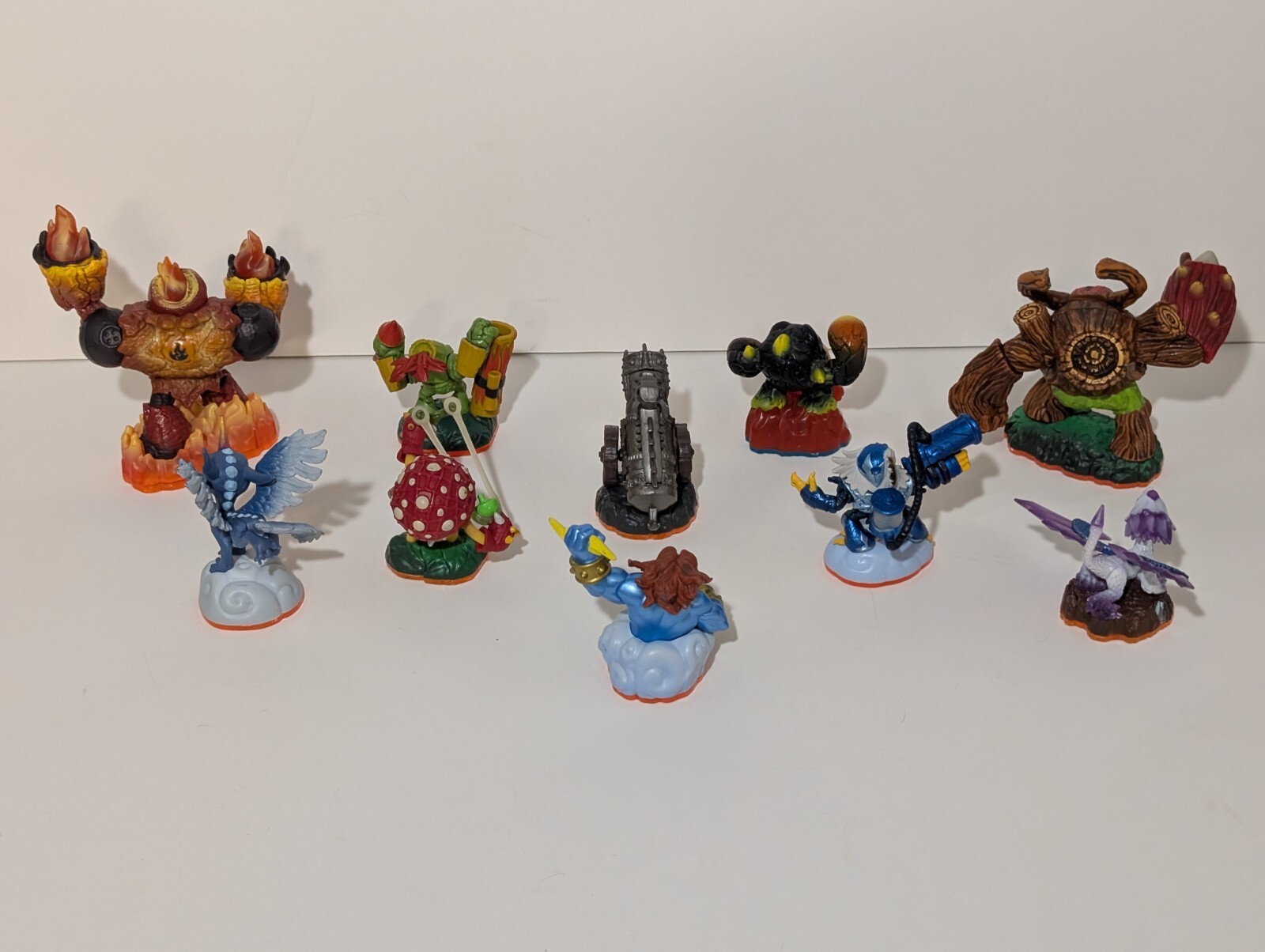 Skylanders Giants Action Figures – Lot Of 10 (Hot Head, Jet Vac, Zook and more)