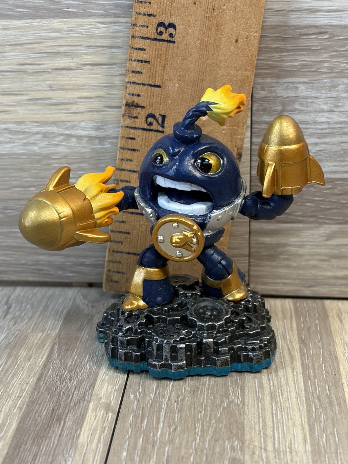 Skylanders Swap Force – 12 Figure Lot Swappers Only