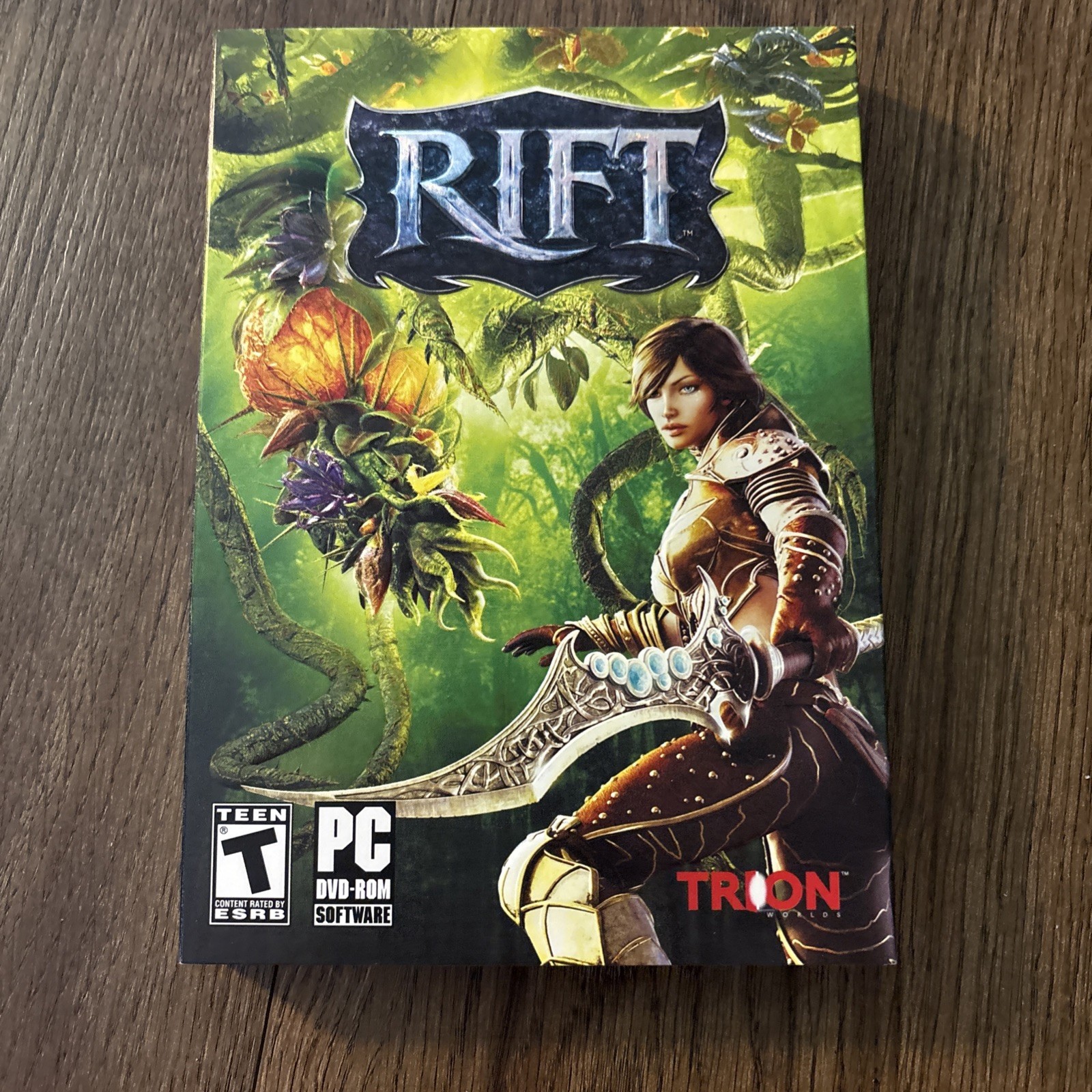 Rift (PC, 2011) Complete In Box With Bonus Poster