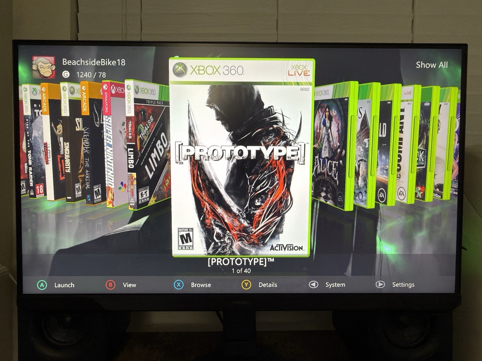 Microsoft Xbox 360 + Games, READ DESCRIPTION